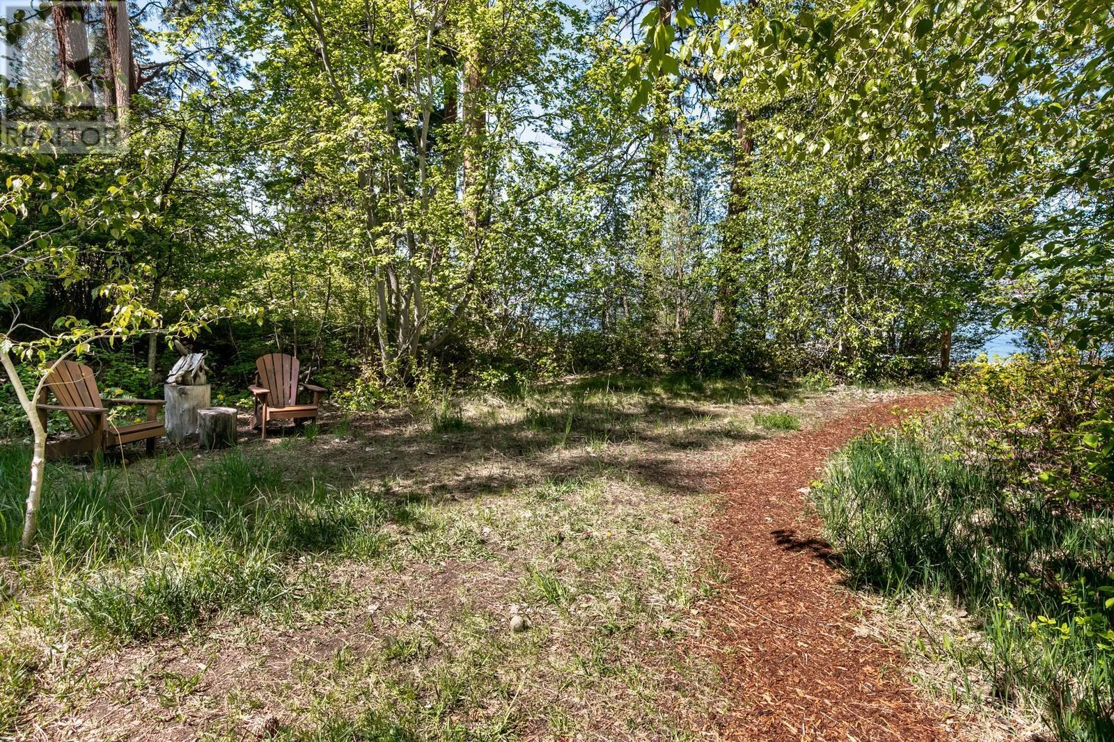 5308 Lakeshore Road