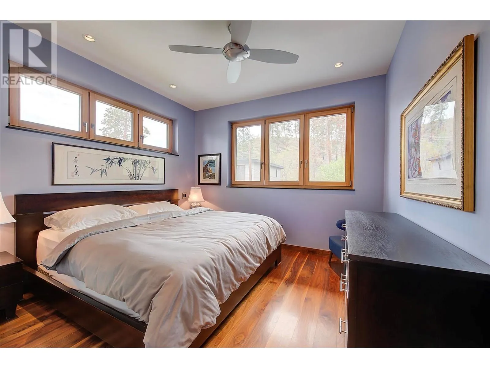 5308 Lakeshore Road