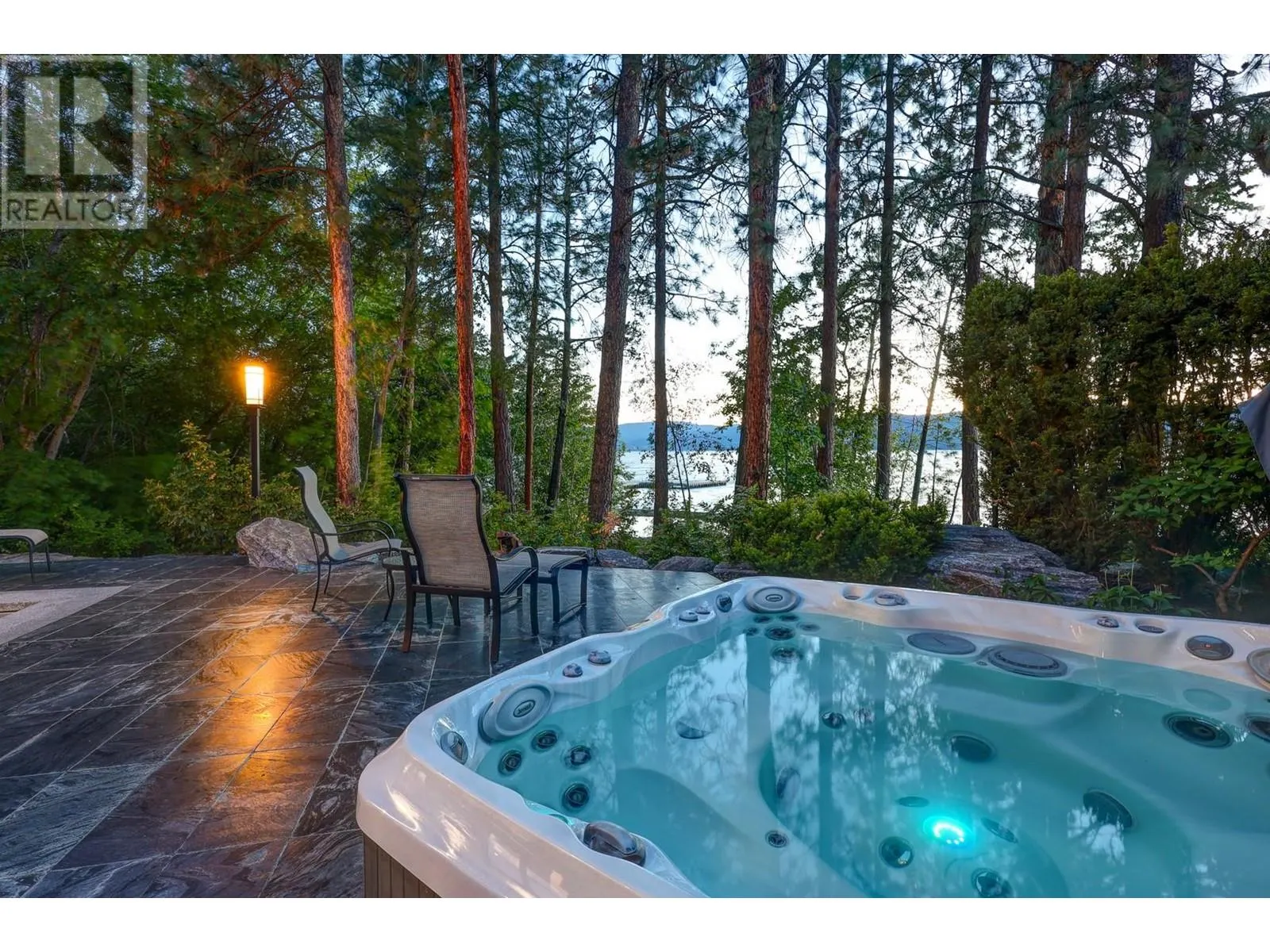 5308 Lakeshore Road