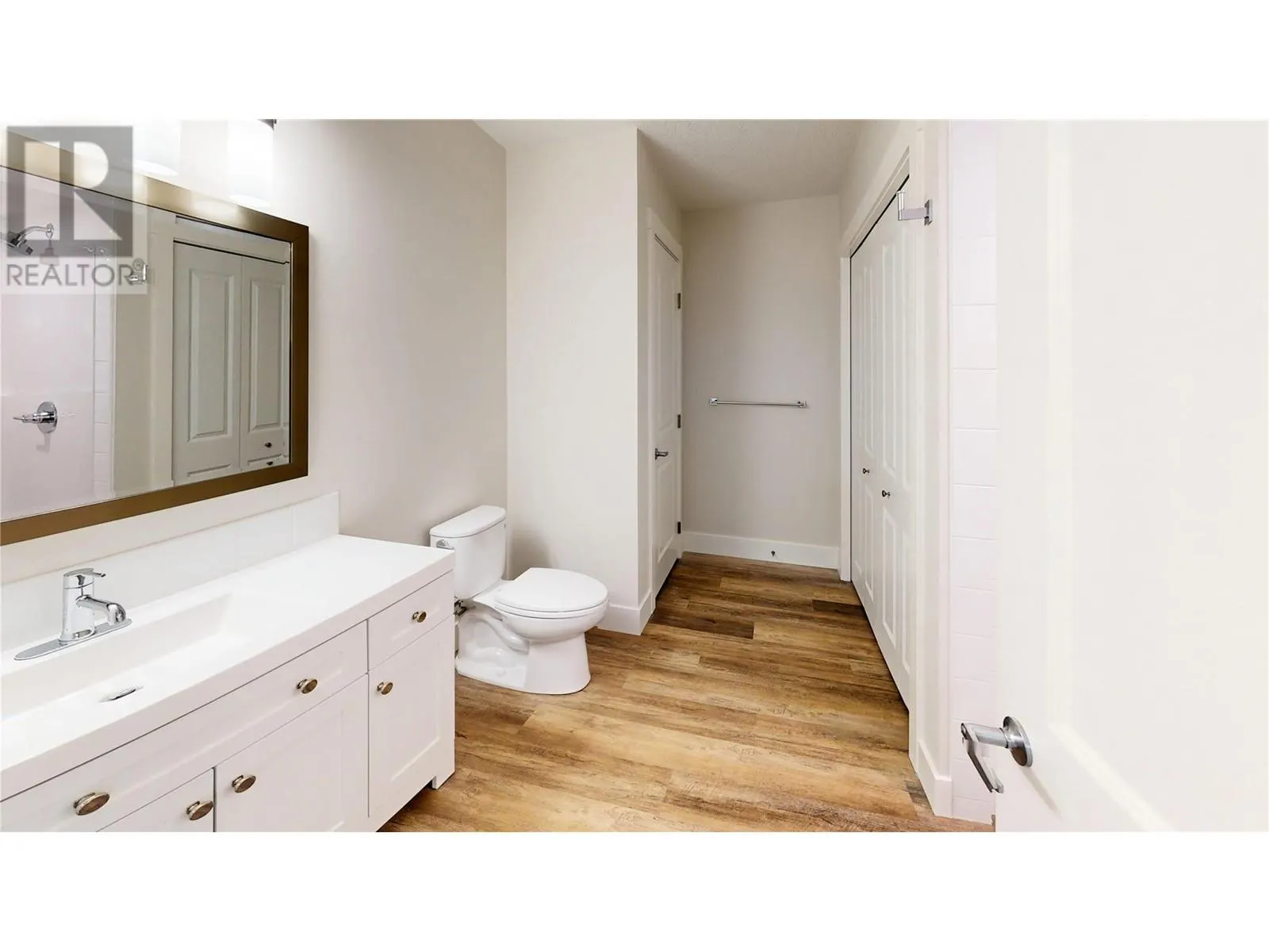 4868 Riverview Drive Unit# 118
