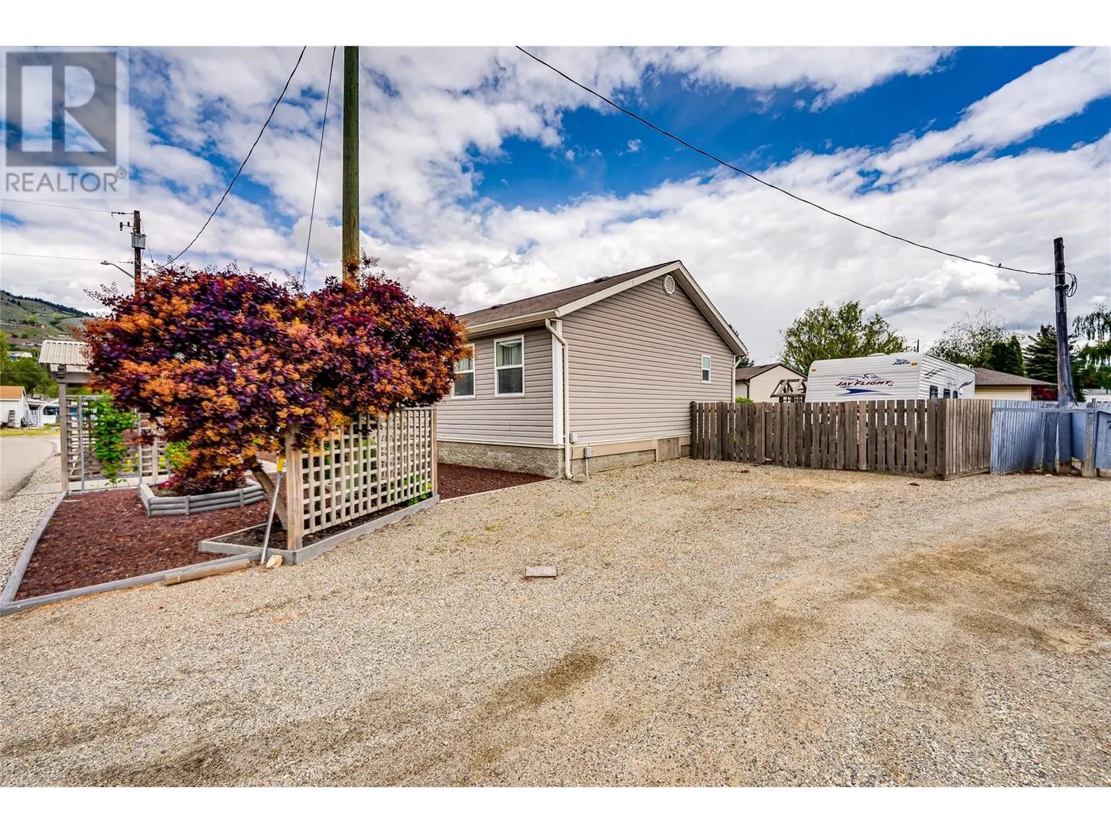 2727 Lakeshore Road Unit# 105