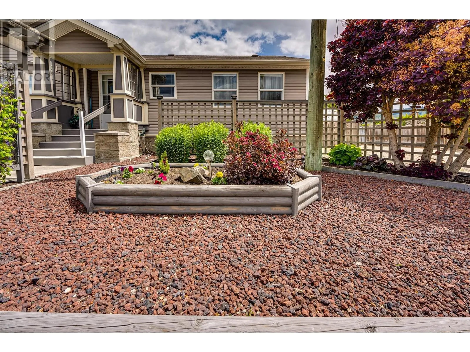 2727 Lakeshore Road Unit# 105