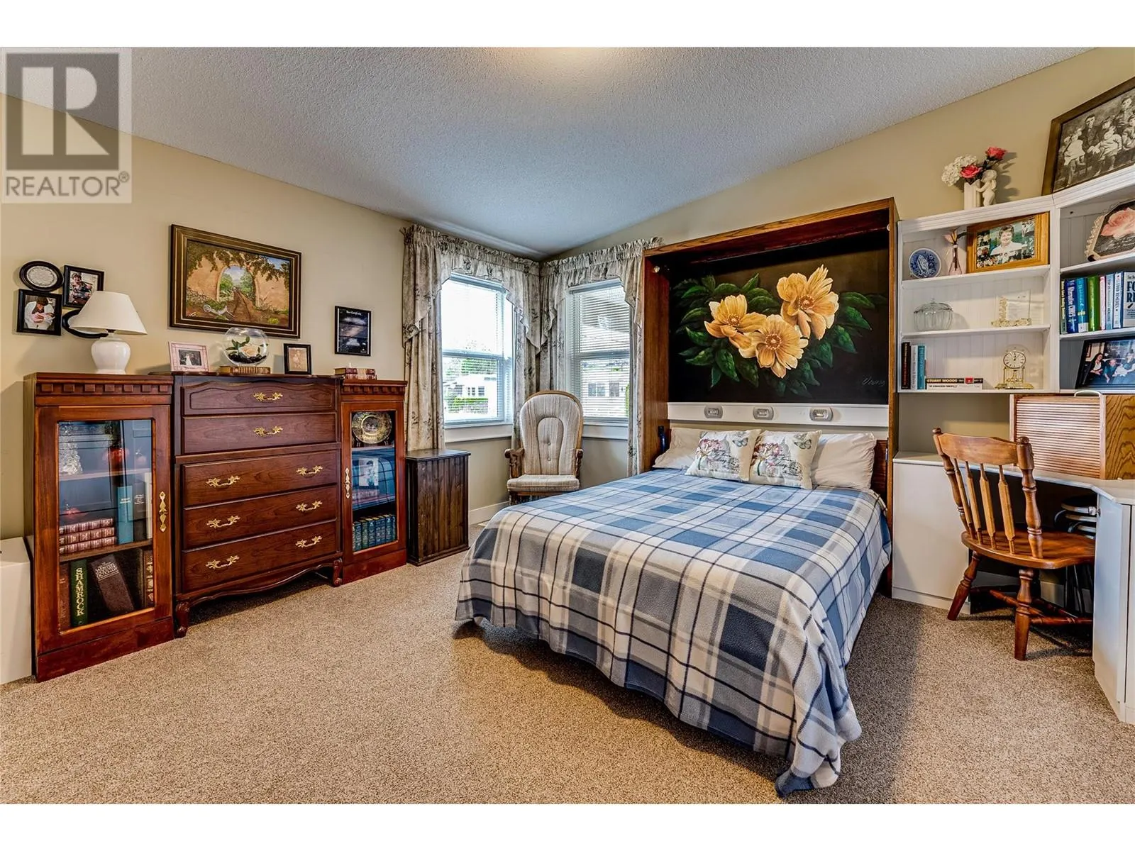 2727 Lakeshore Road Unit# 105