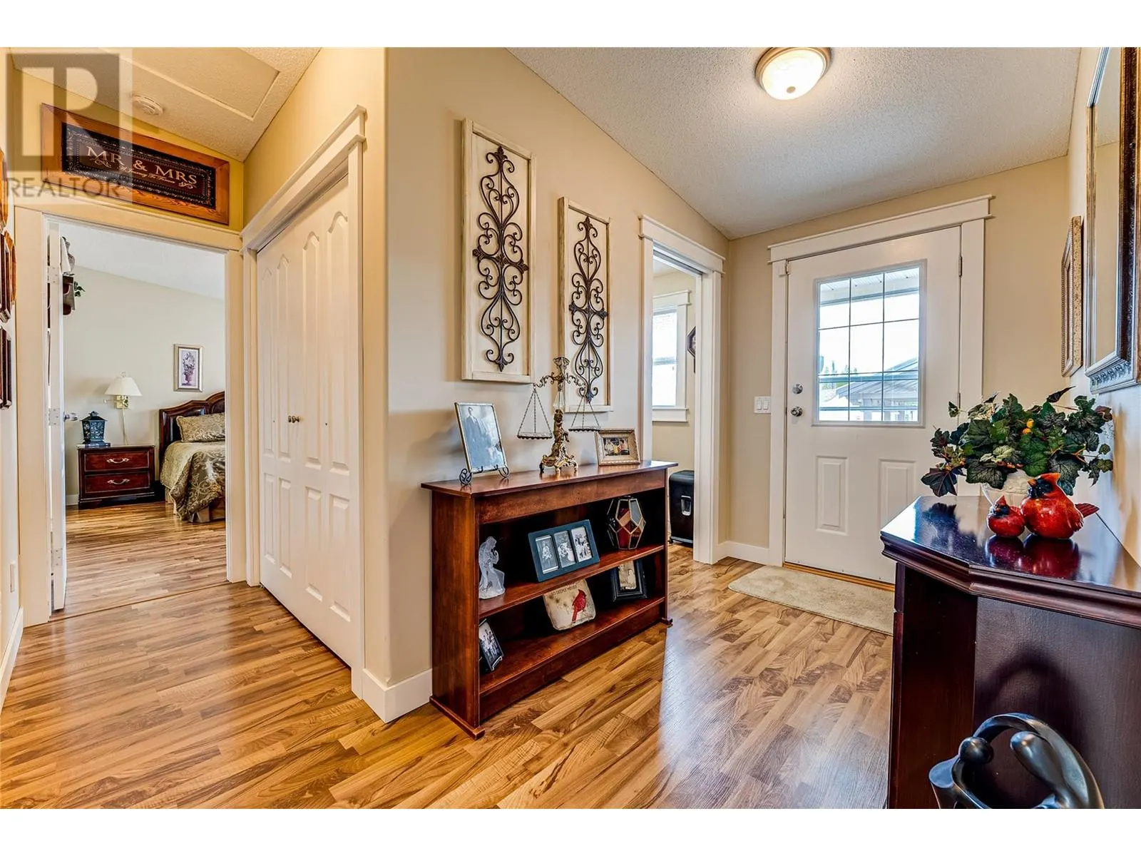 2727 Lakeshore Road Unit# 105