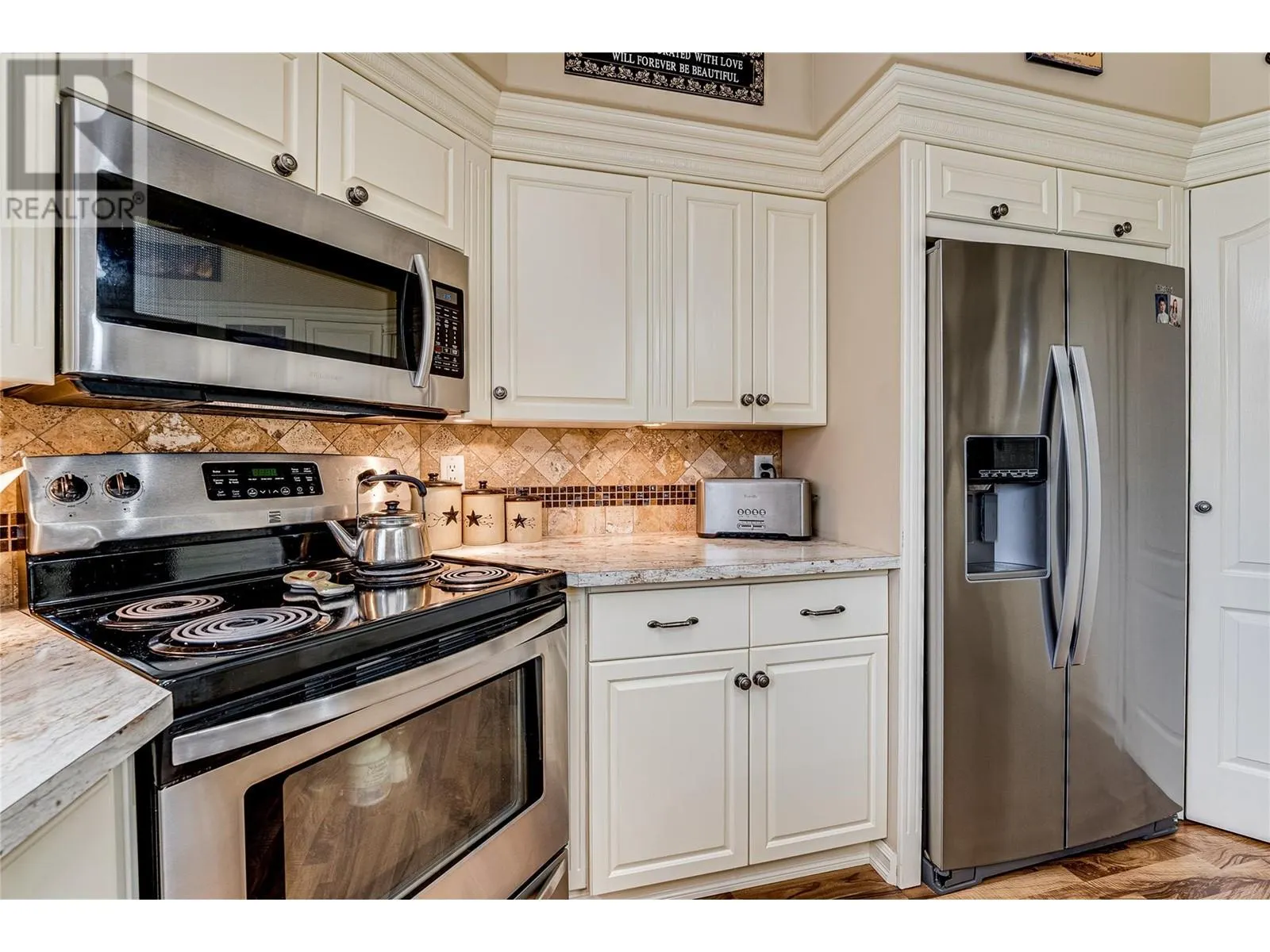 2727 Lakeshore Road Unit# 105