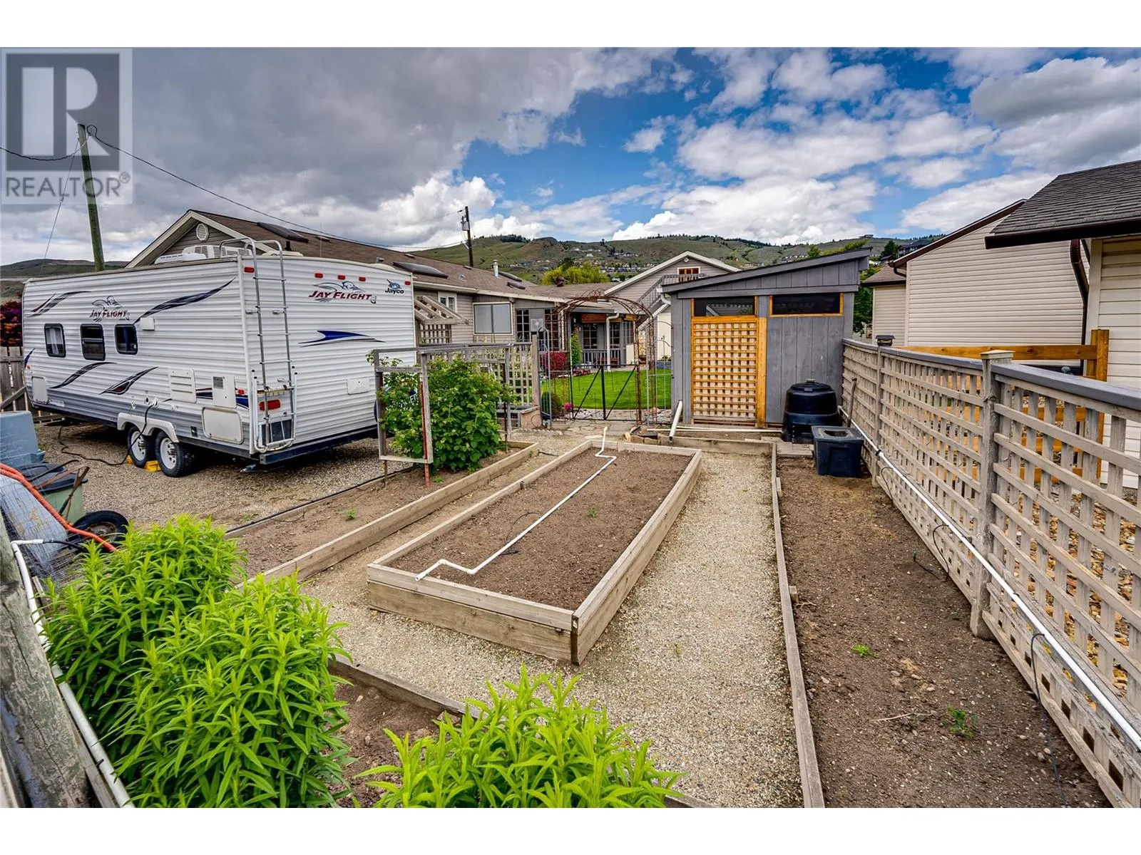 2727 Lakeshore Road Unit# 105