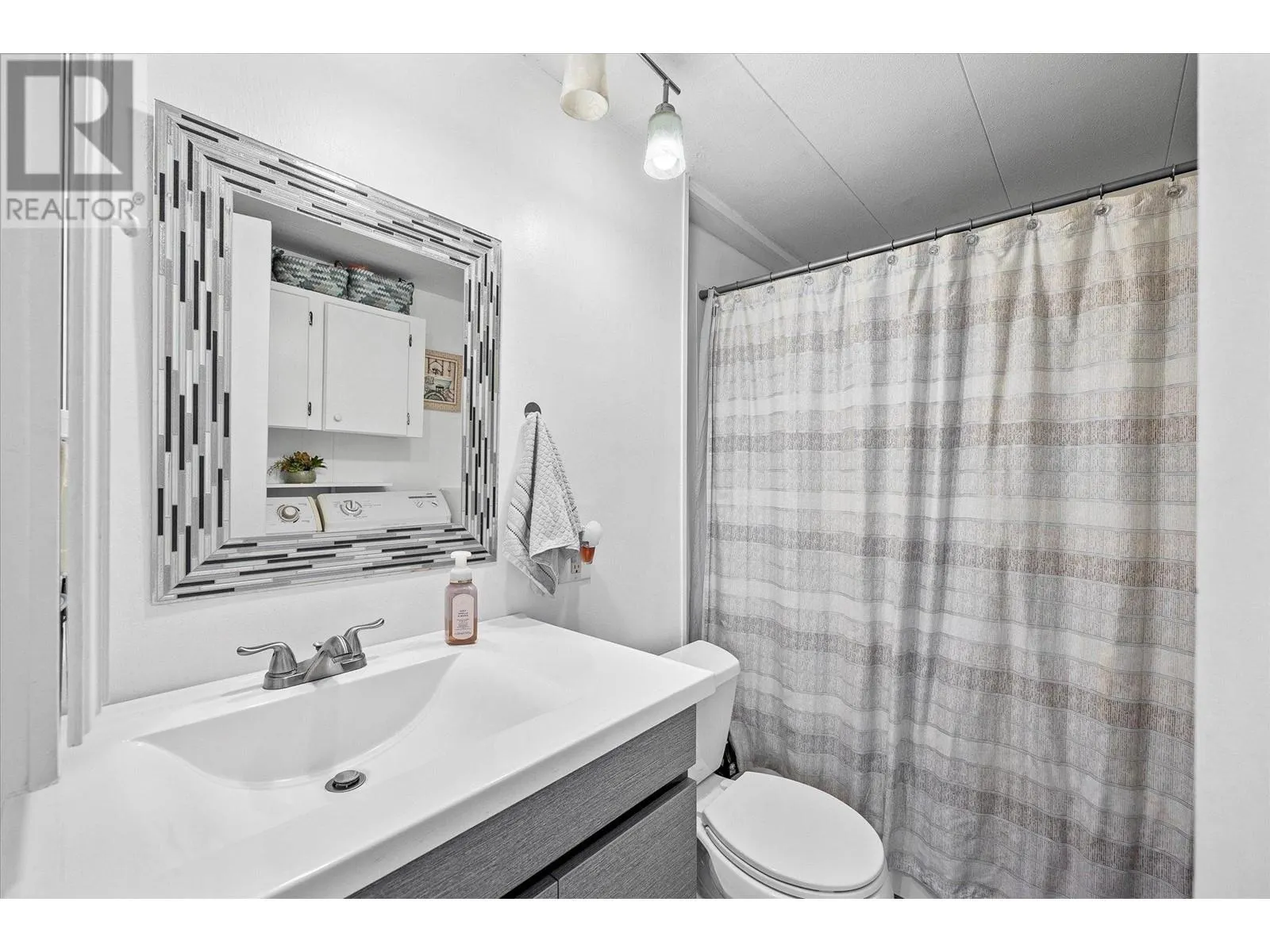 1880 Old Boucherie Road Unit# 132