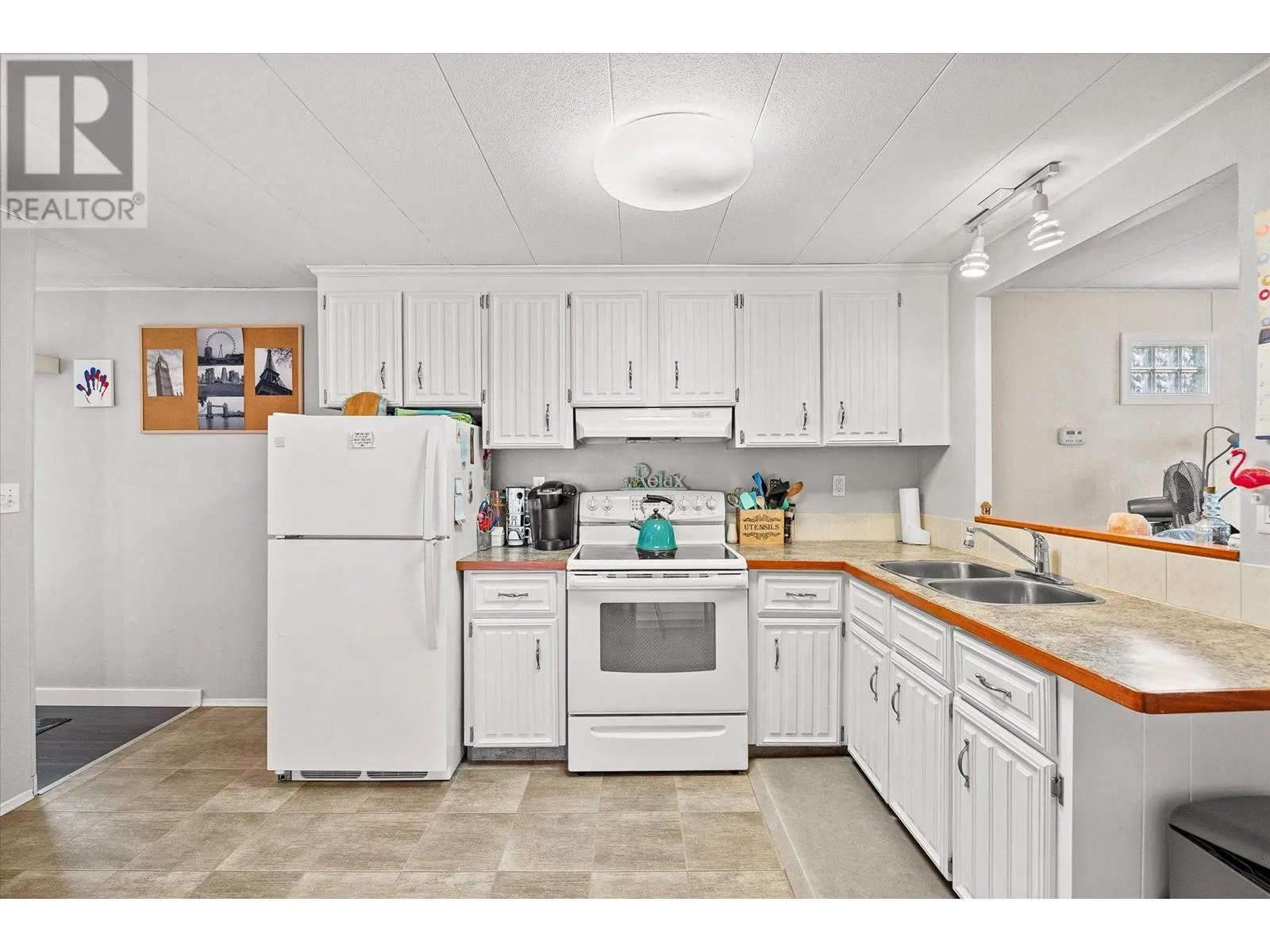 1880 Old Boucherie Road Unit# 132