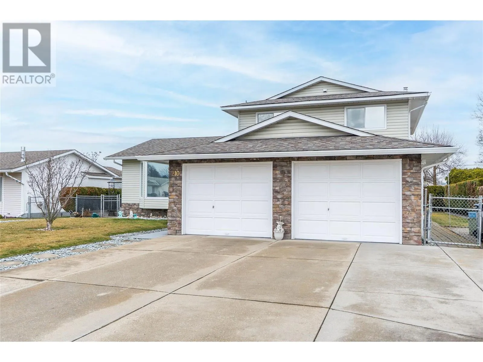 210 Felix Road