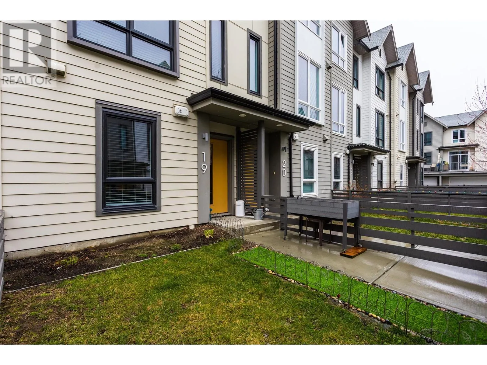 170 Celano Crescent Unit# 19