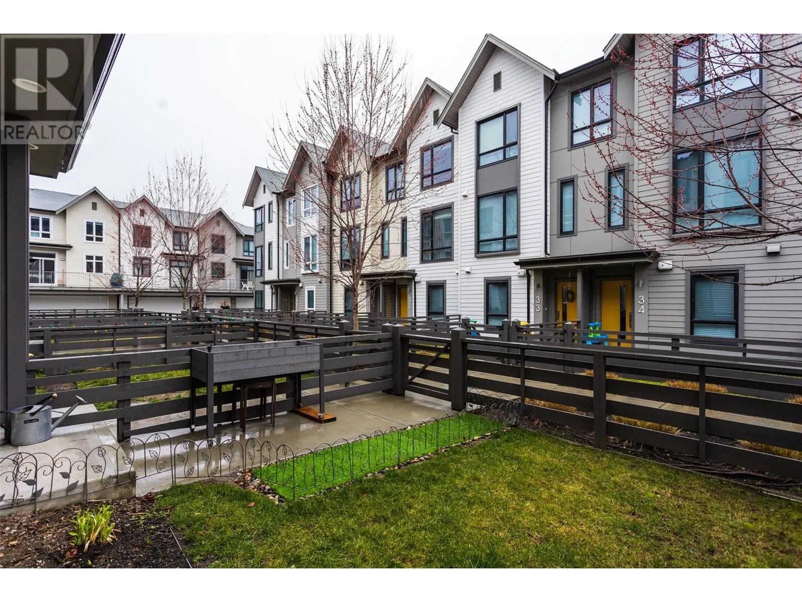 170 Celano Crescent Unit# 19