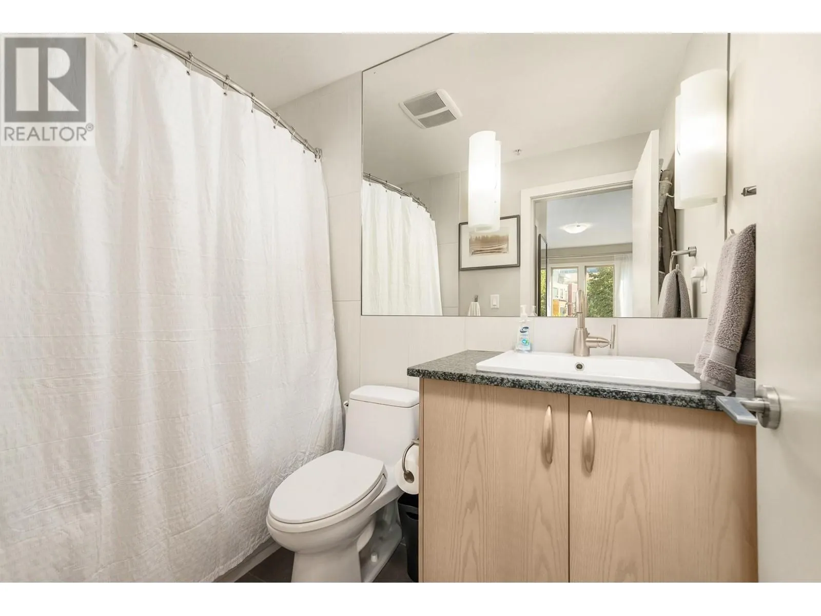 7343 Okanagan Landing Road Unit# 1124