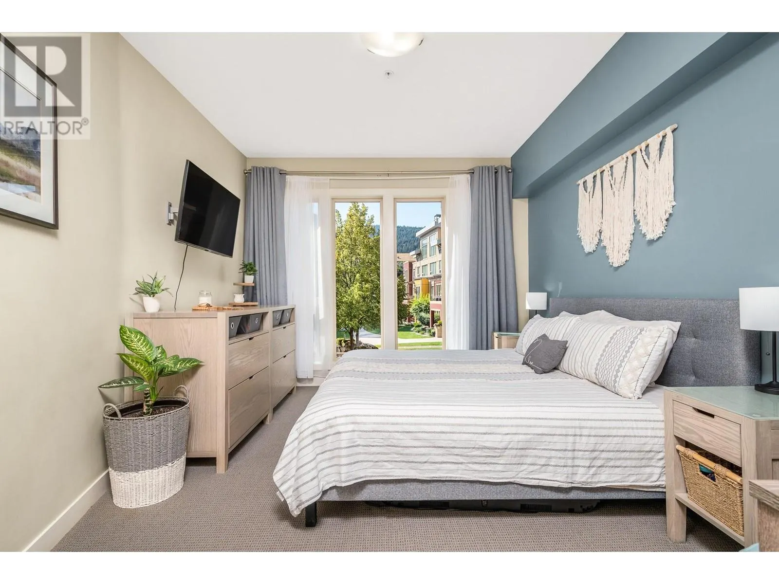 7343 Okanagan Landing Road Unit# 1124