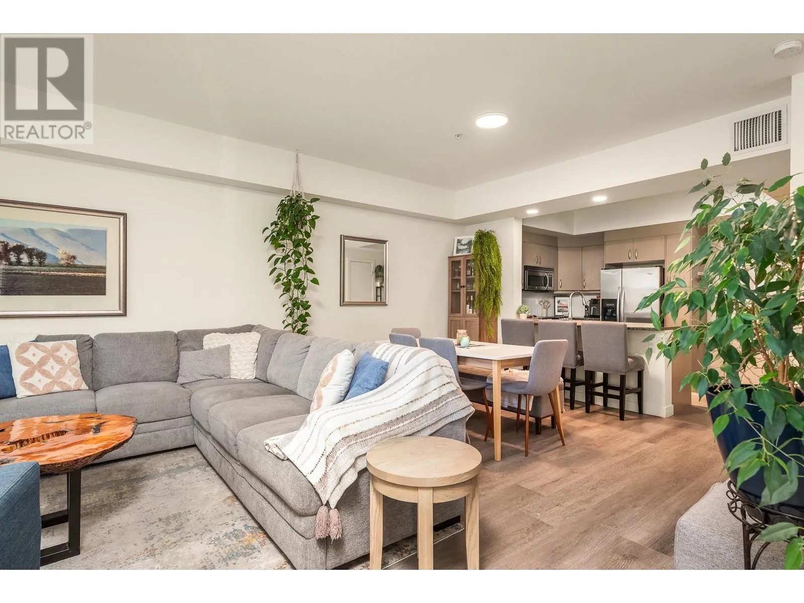 7343 Okanagan Landing Road Unit# 1124