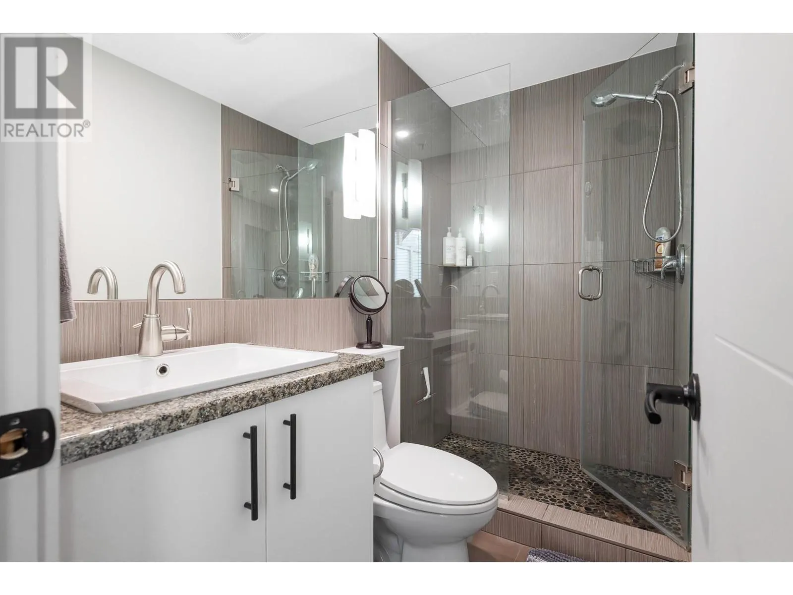 7343 Okanagan Landing Road Unit# 1319