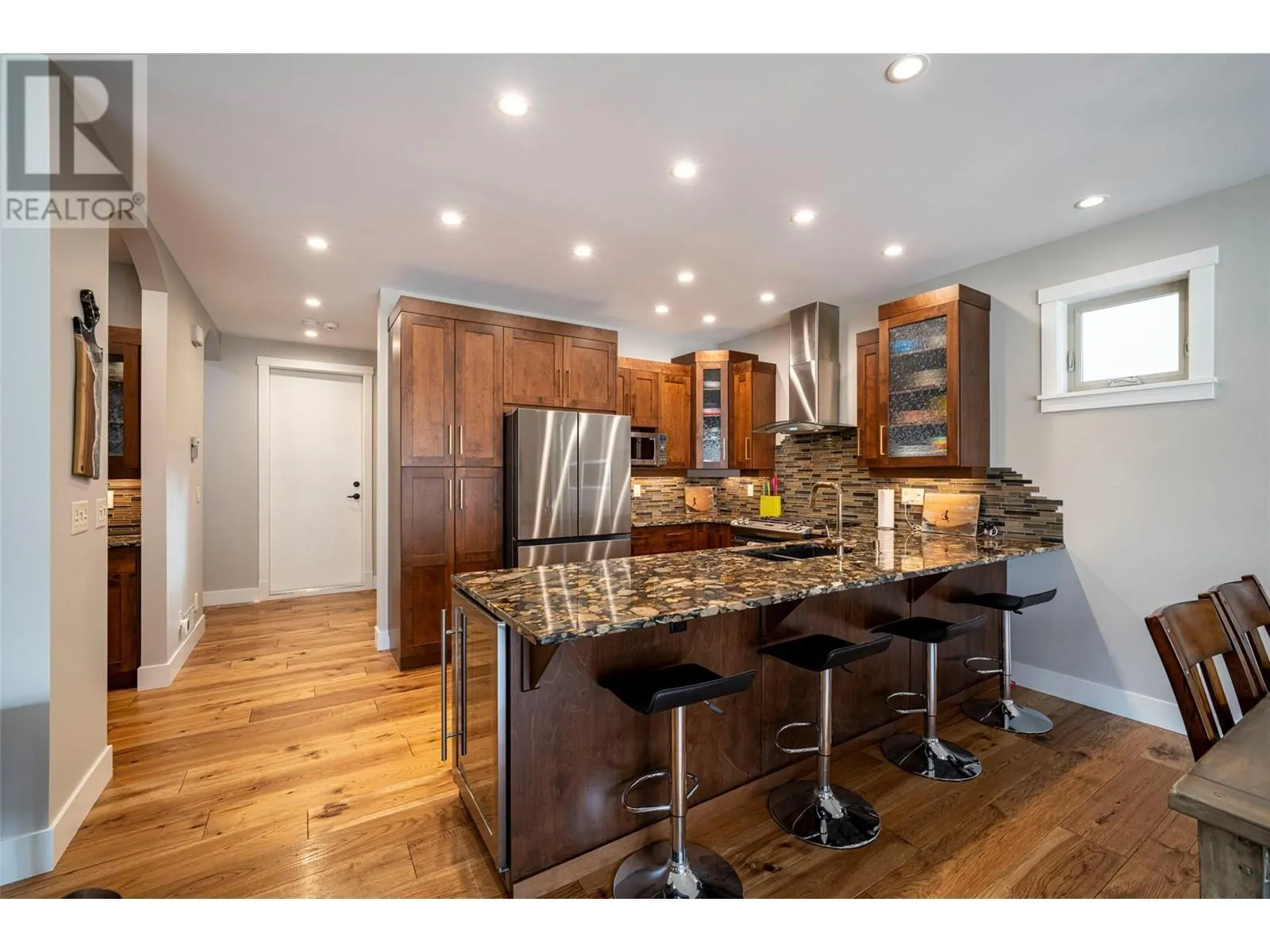7373 Brooks Lane Unit# 4