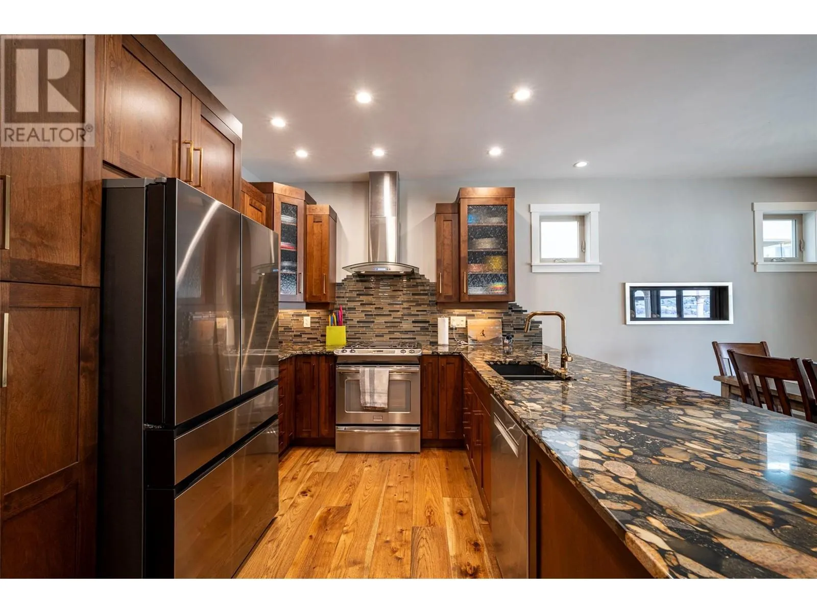 7373 Brooks Lane Unit# 4
