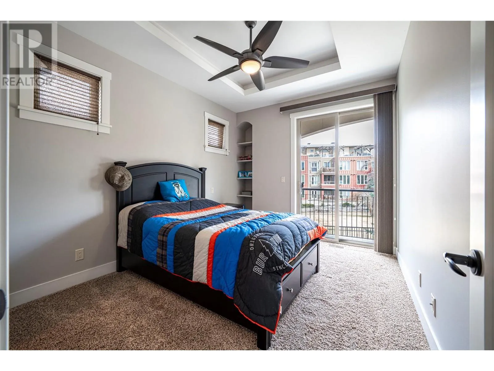 7373 Brooks Lane Unit# 4