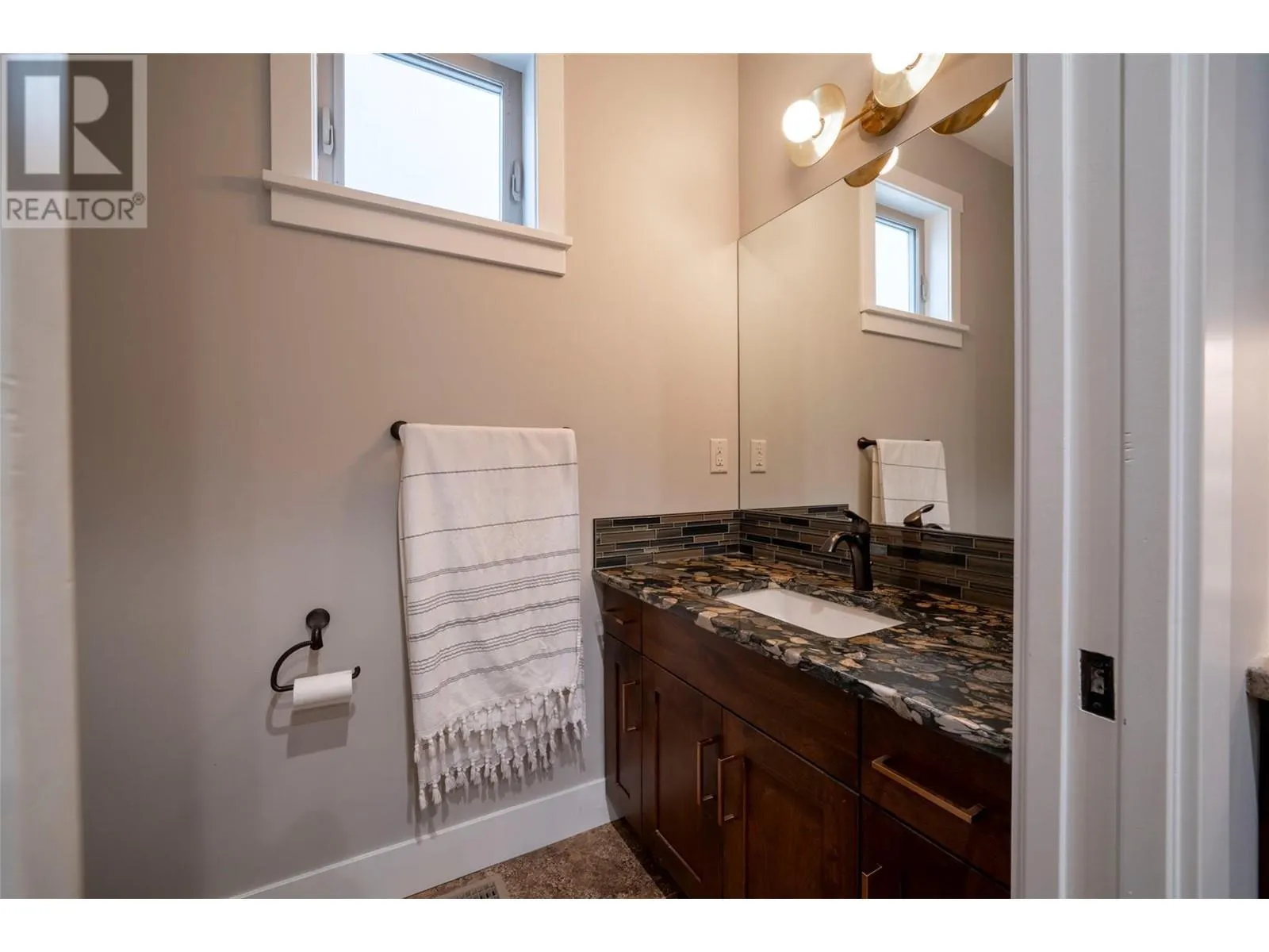 7373 Brooks Lane Unit# 4