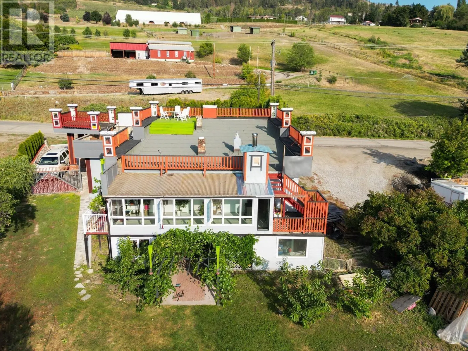 7880 Pleasant Valley Road