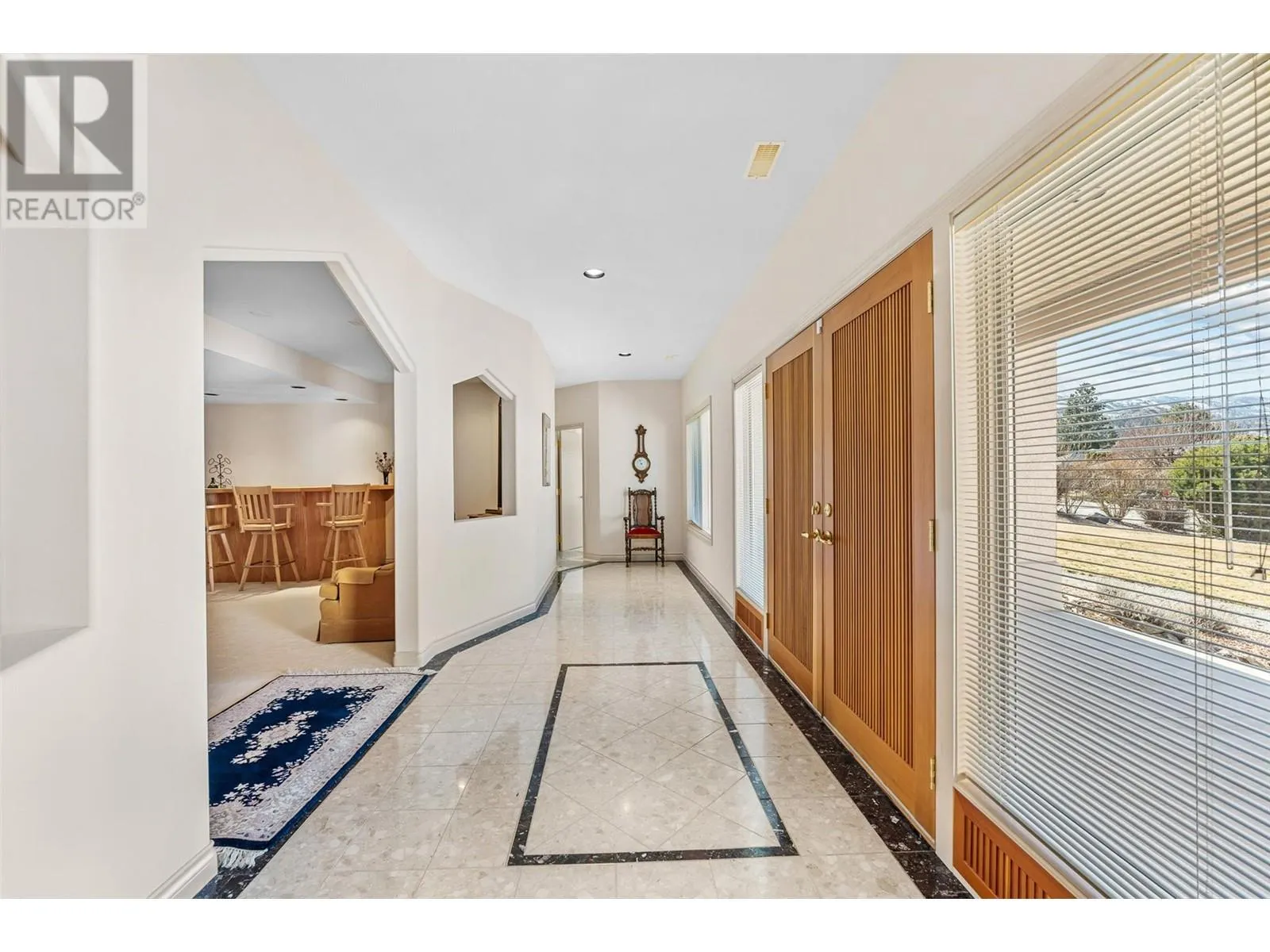 307 Sandpiper Court