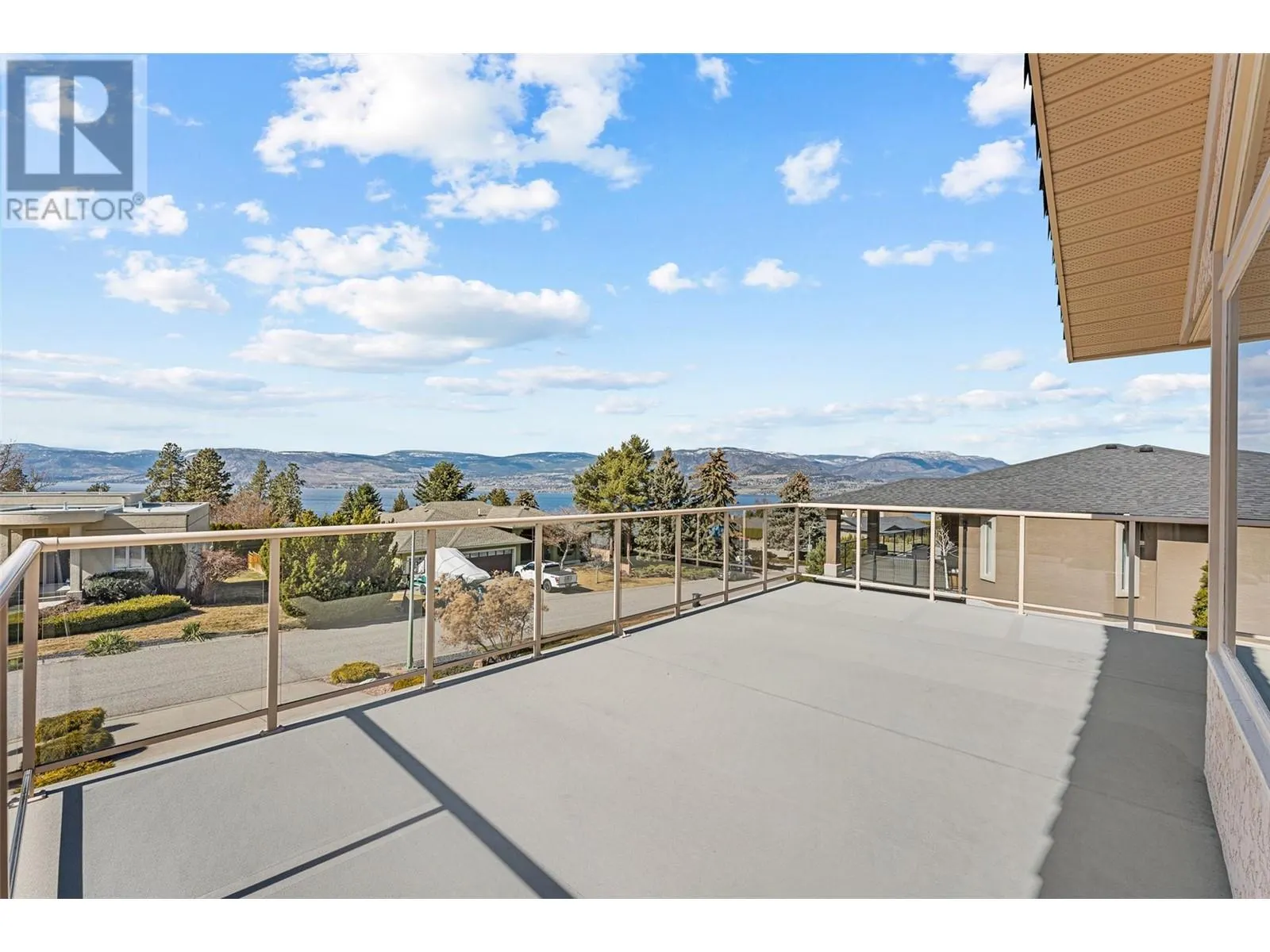 307 Sandpiper Court