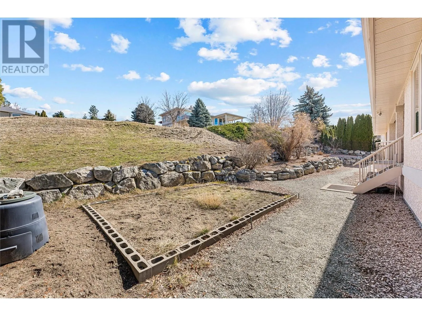 307 Sandpiper Court