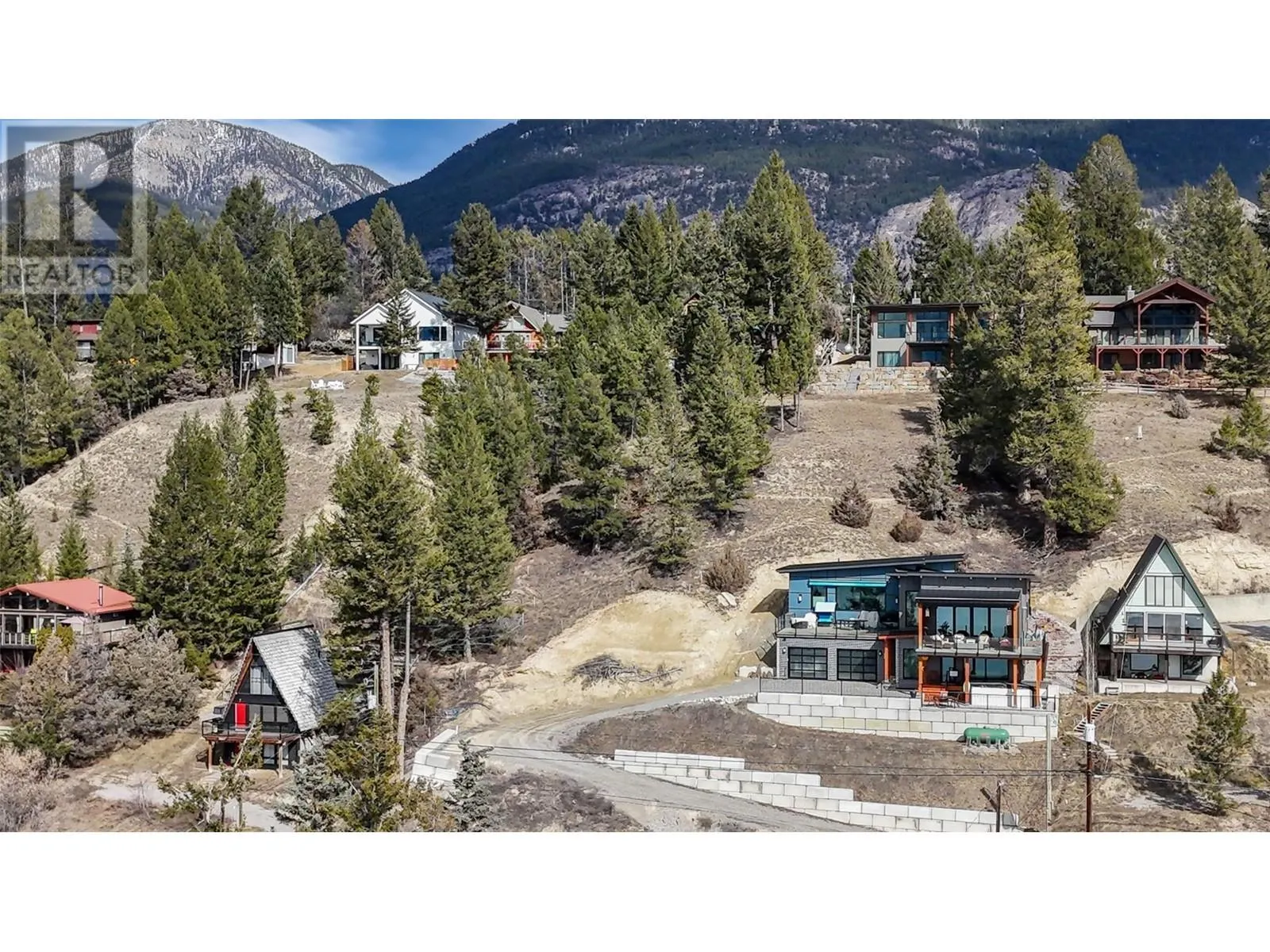1172 Baltac Road