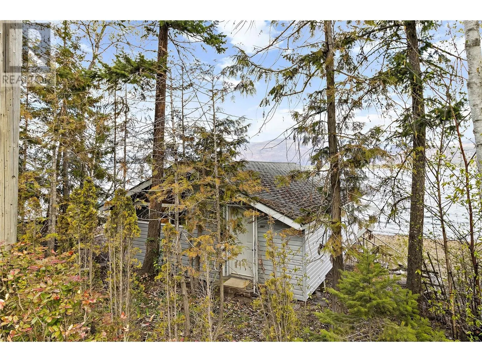 1665 Blind Bay Road
