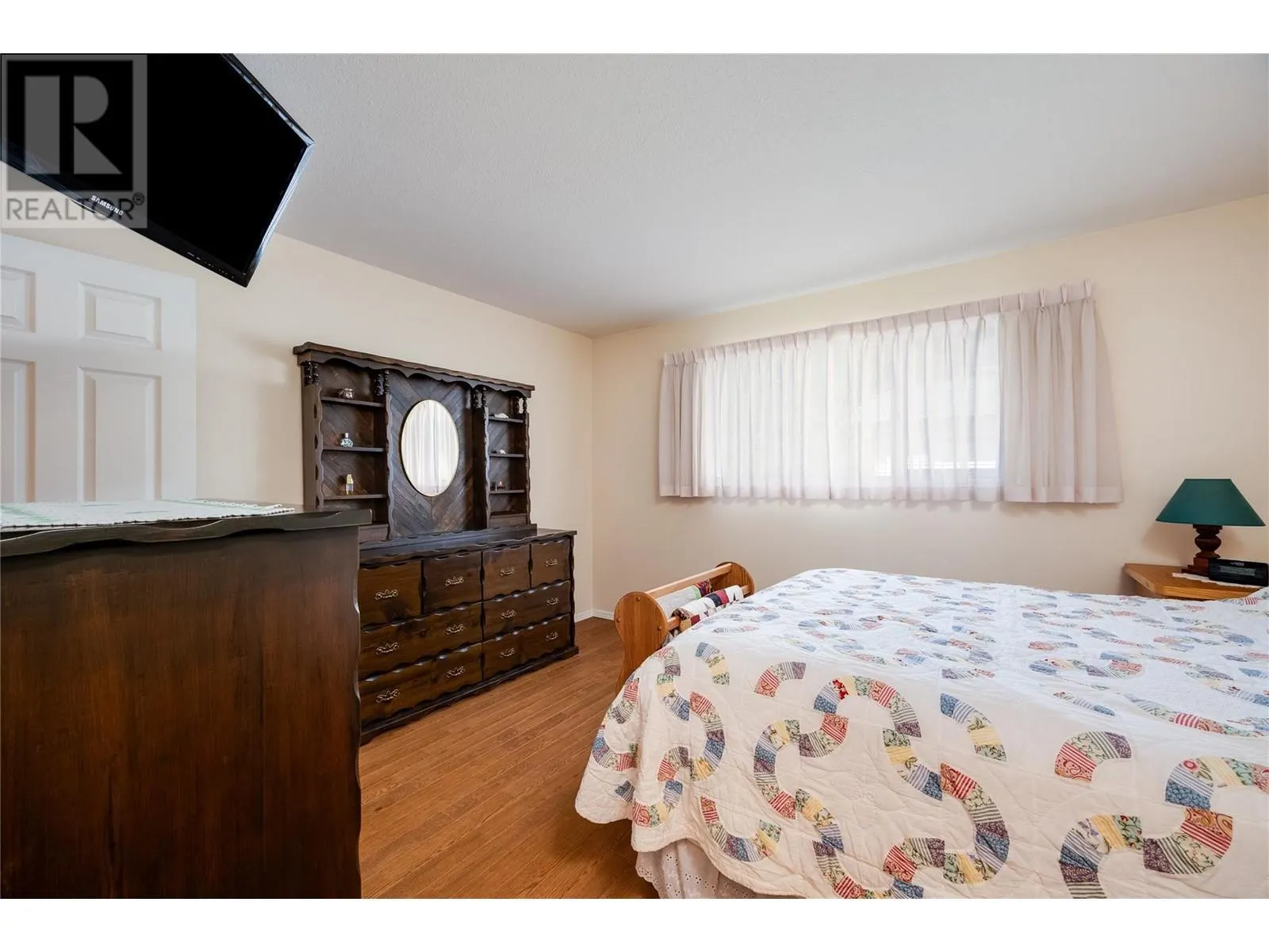 438 Parfitt Court