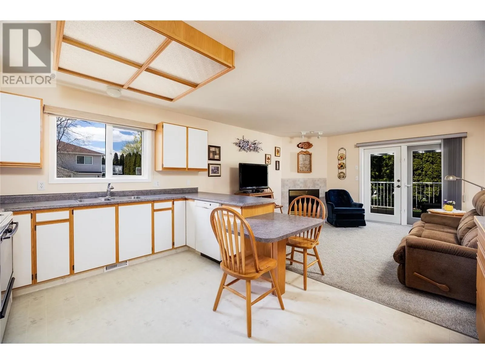 438 Parfitt Court