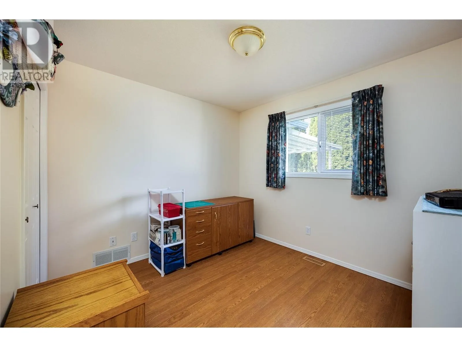 438 Parfitt Court