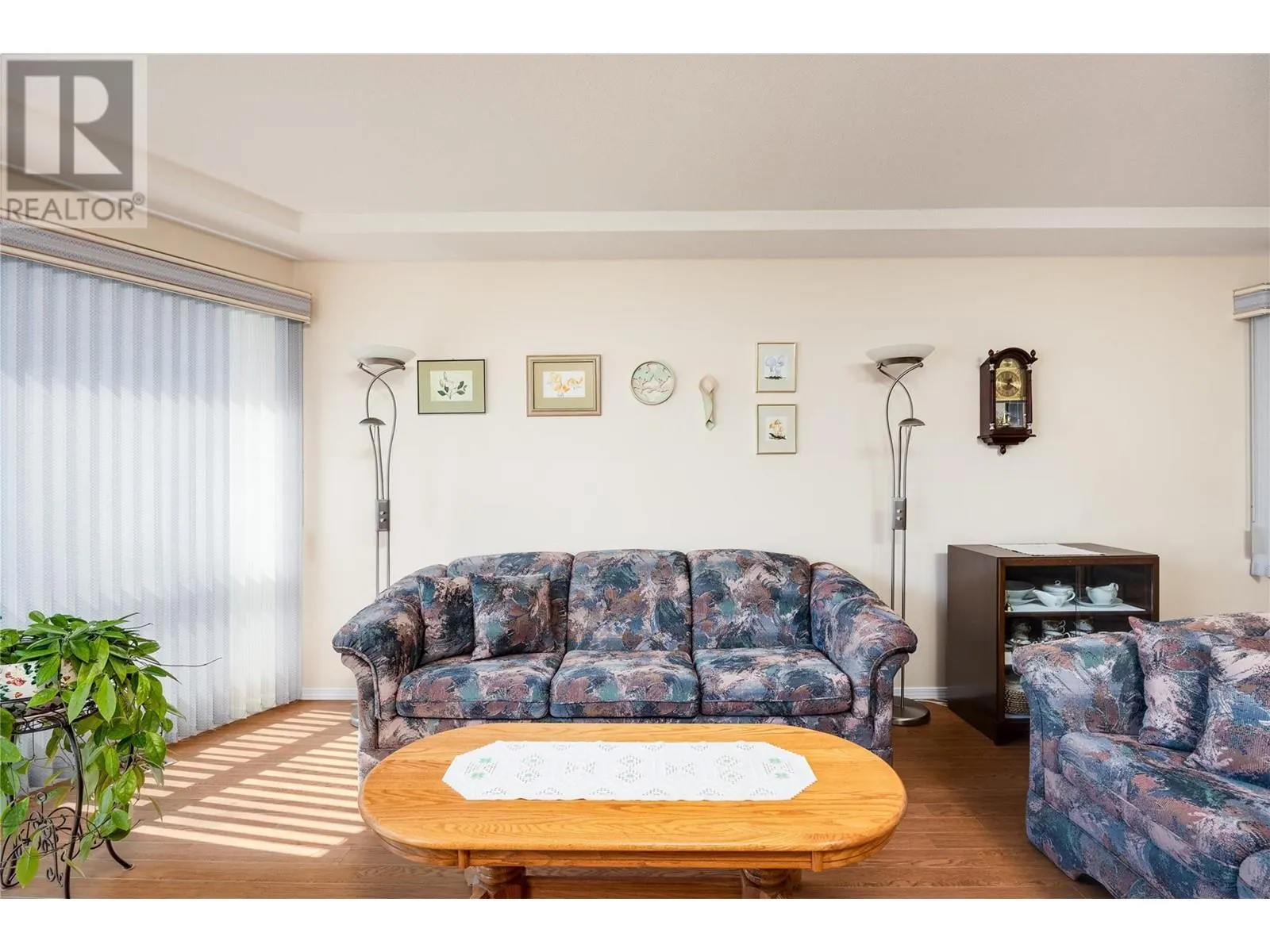 438 Parfitt Court