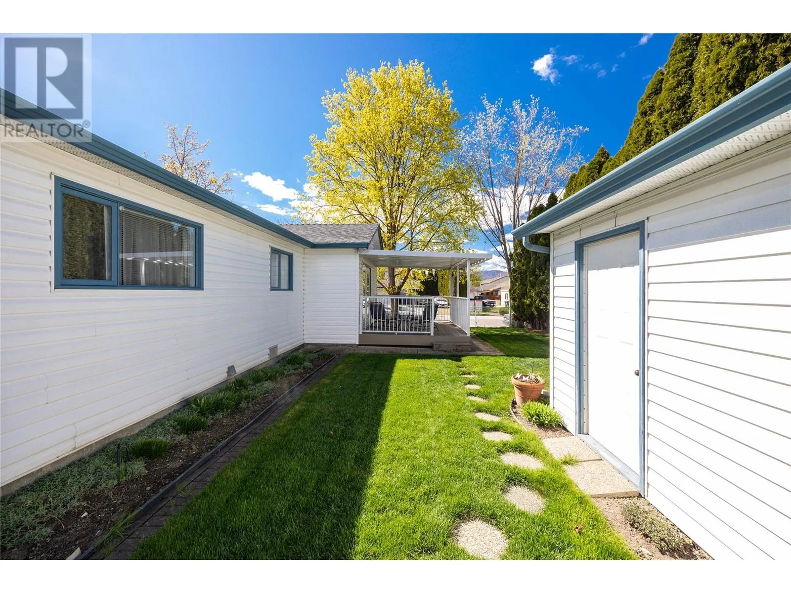438 Parfitt Court