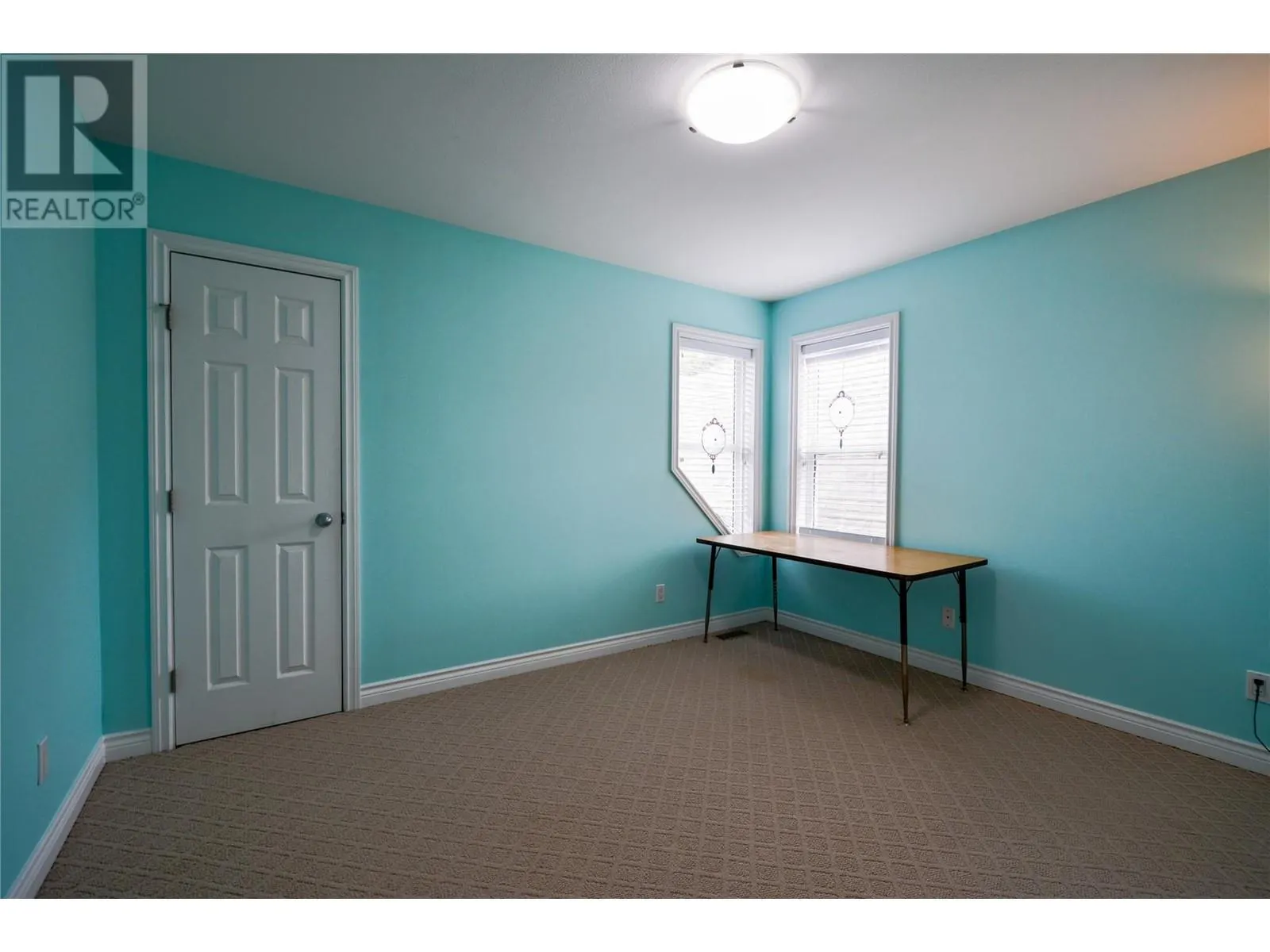 2852 JUNIPER Drive