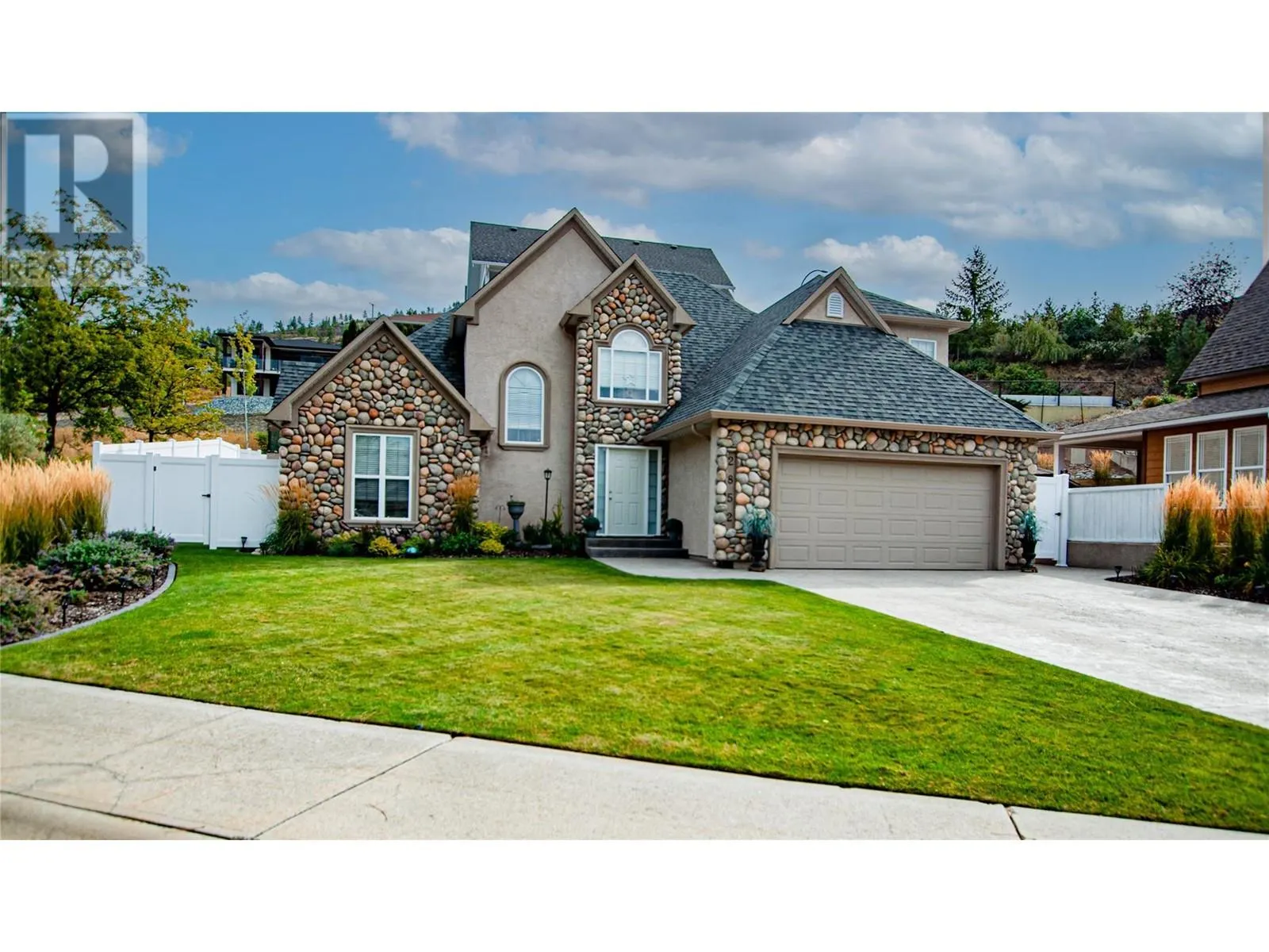 2852 JUNIPER Drive