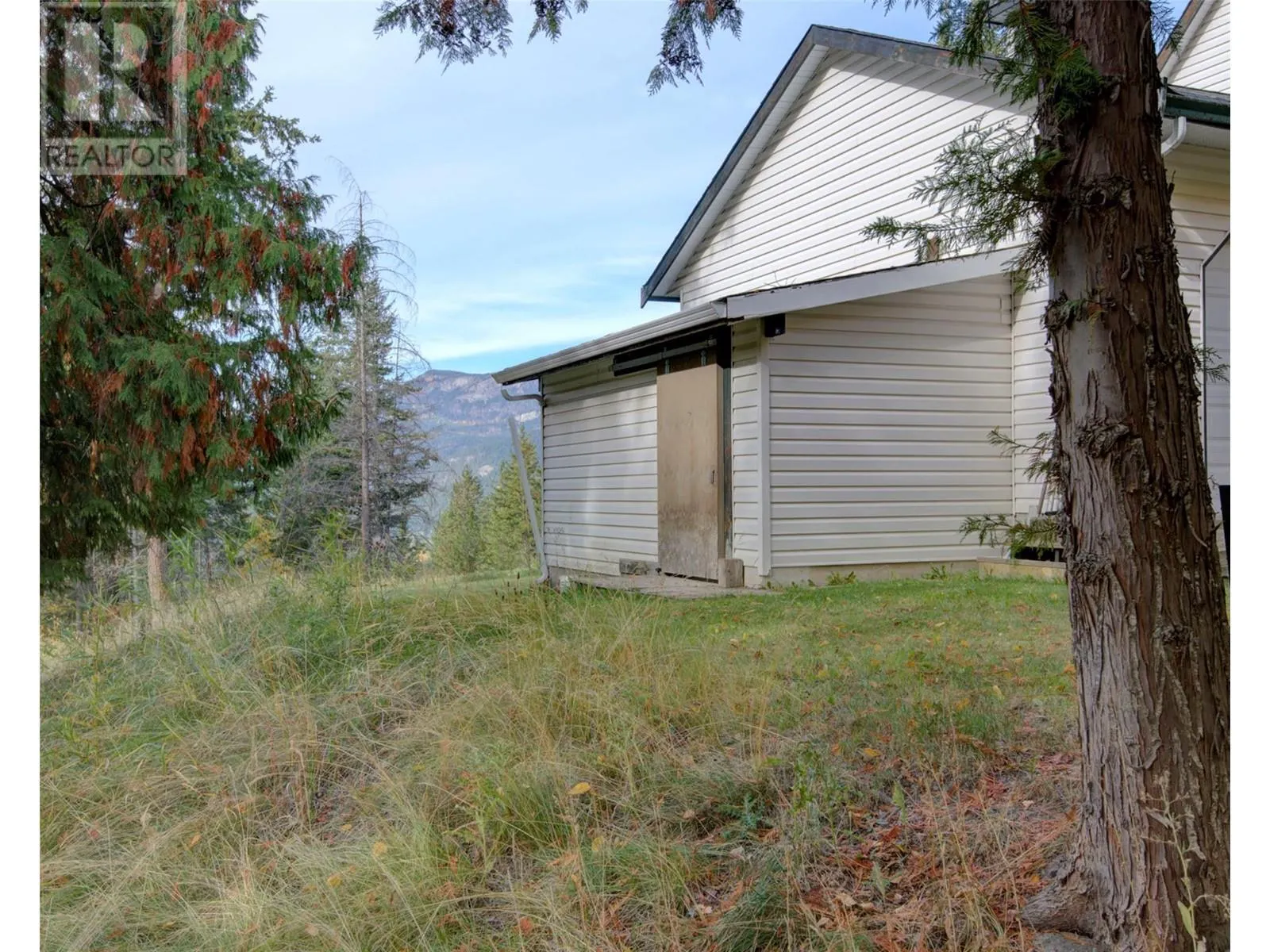 5228 Warren Creek Road