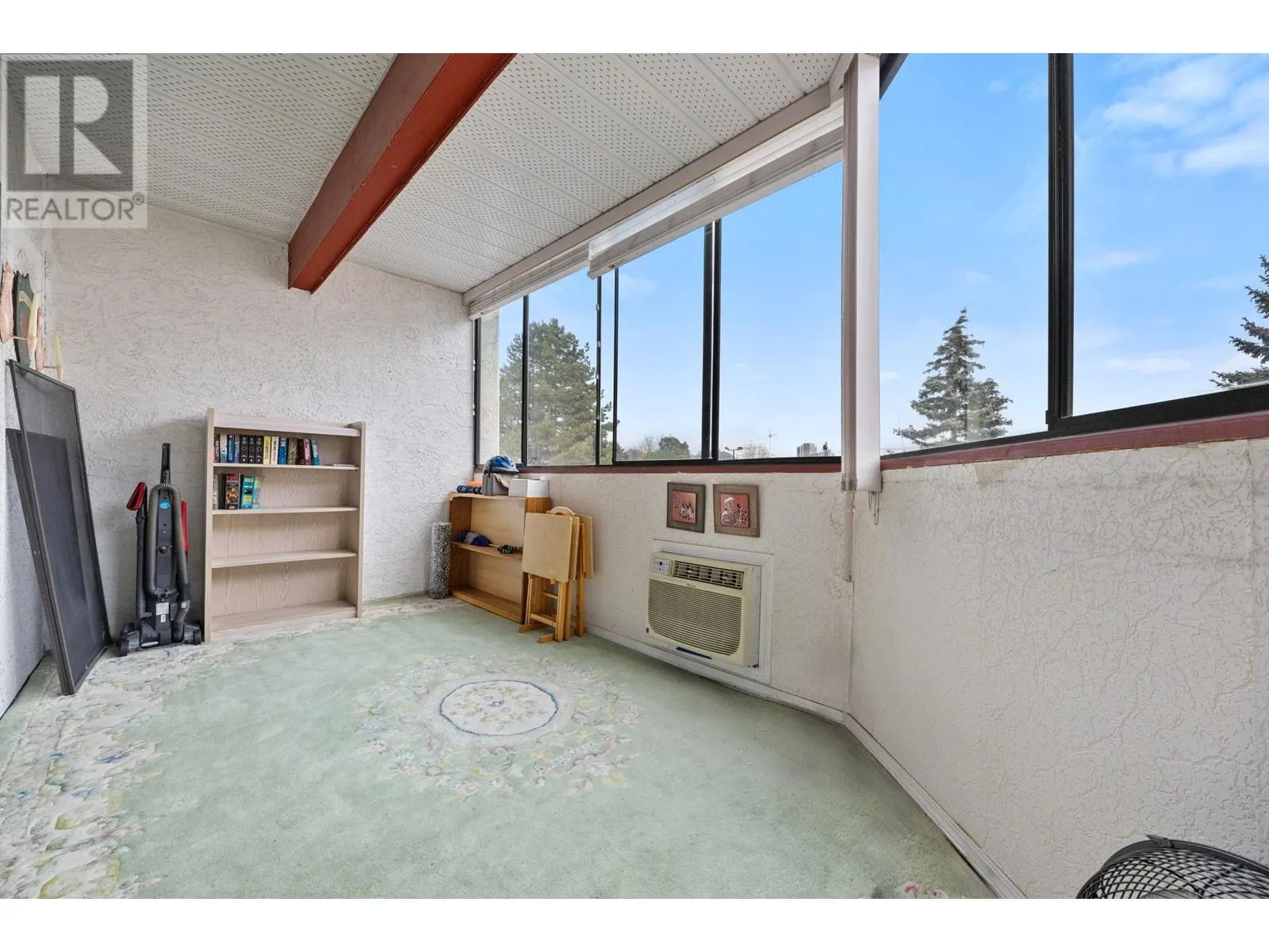 2110 Hoy Street Unit# 206