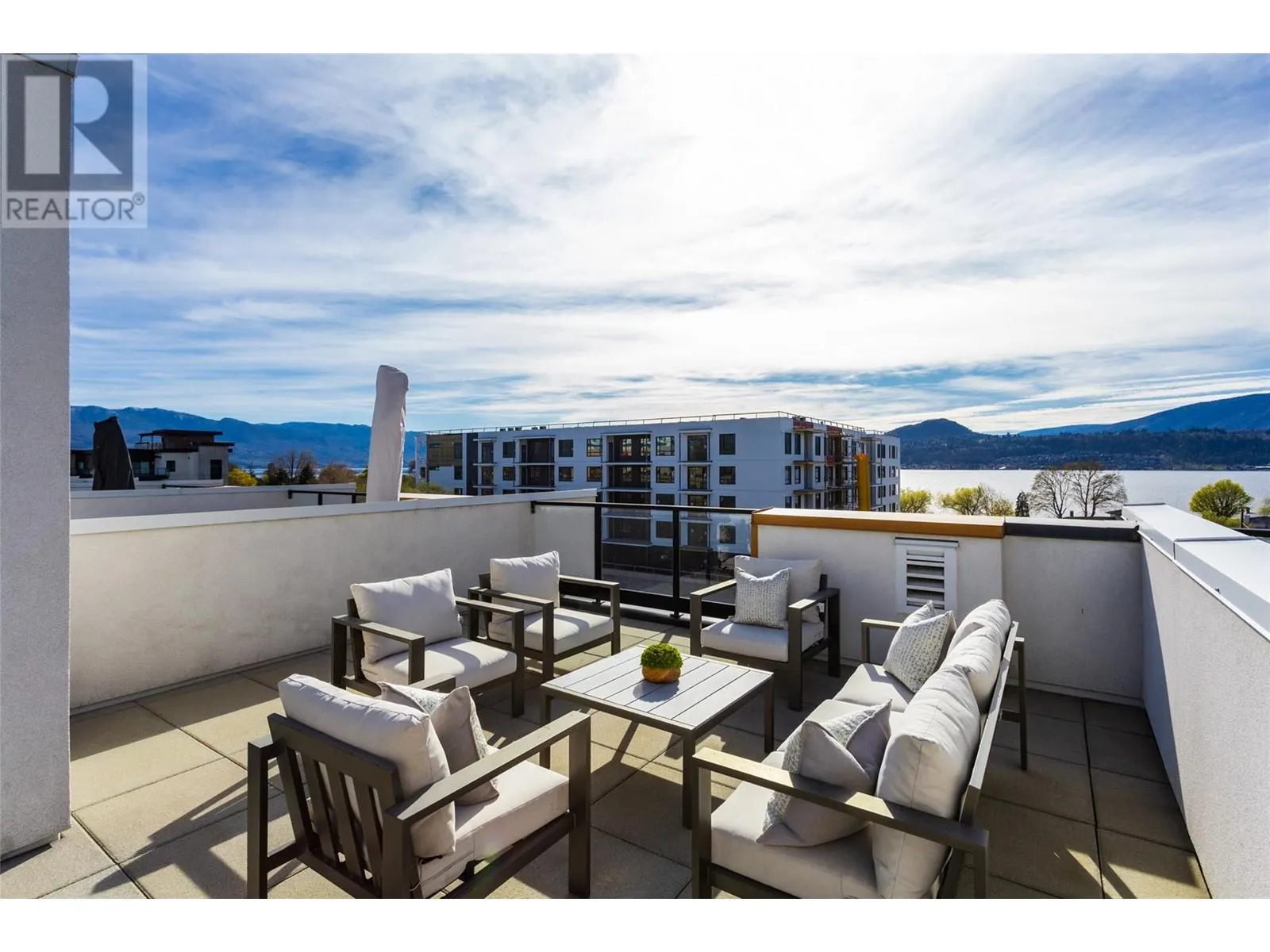 3030 Pandosy Street Unit# 307