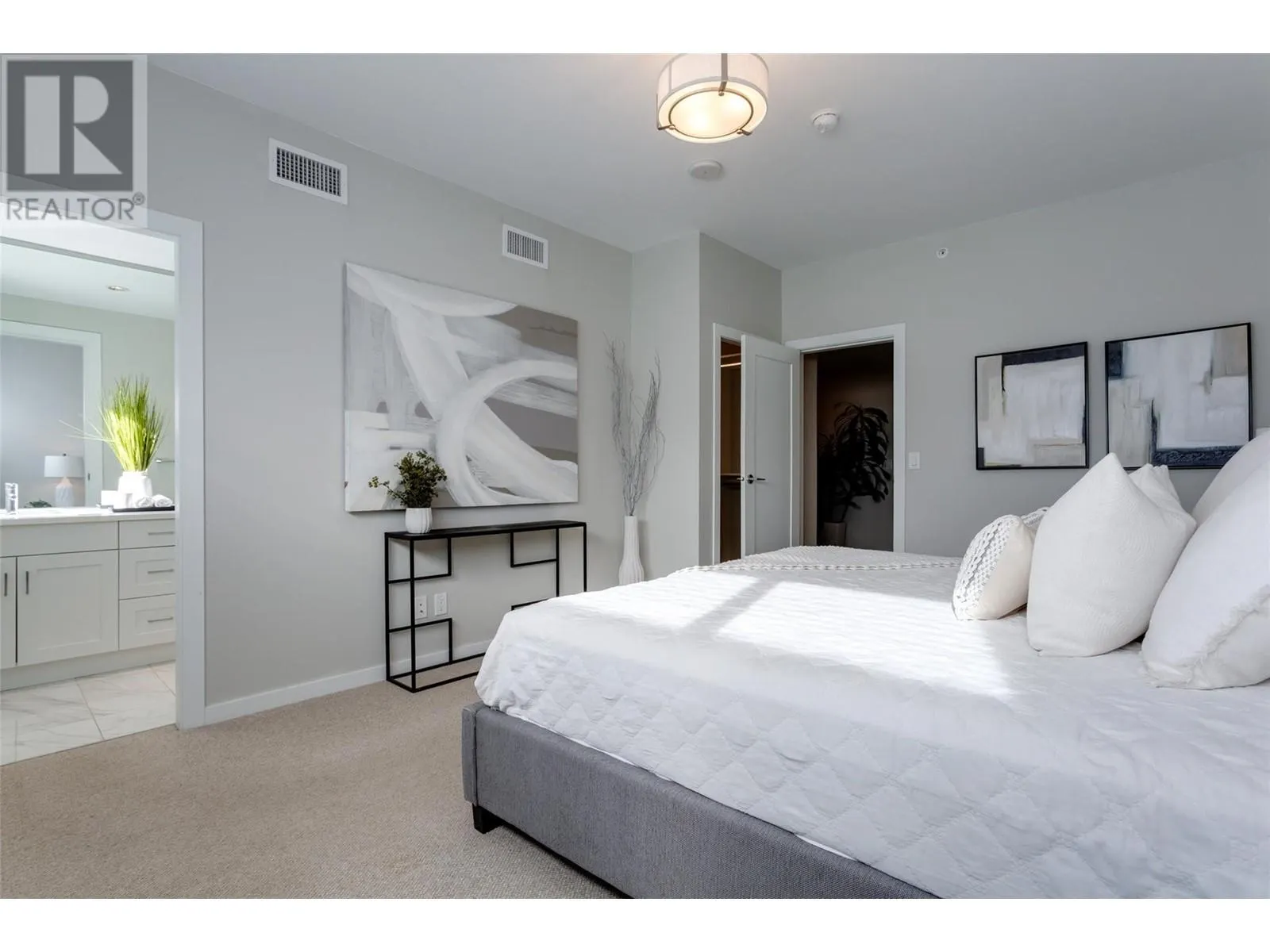 3030 Pandosy Street Unit# 307
