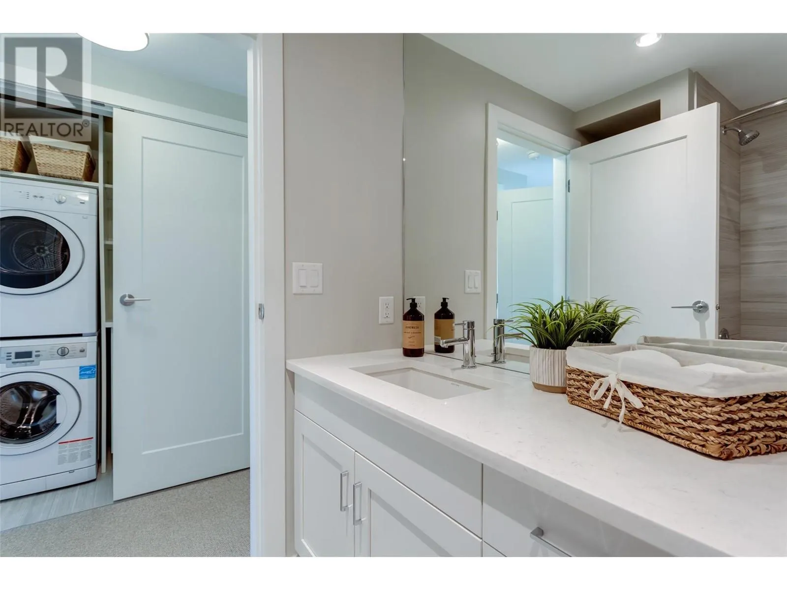 3030 Pandosy Street Unit# 307