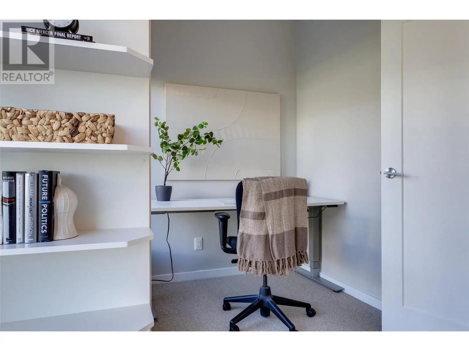 3030 Pandosy Street Unit# 307