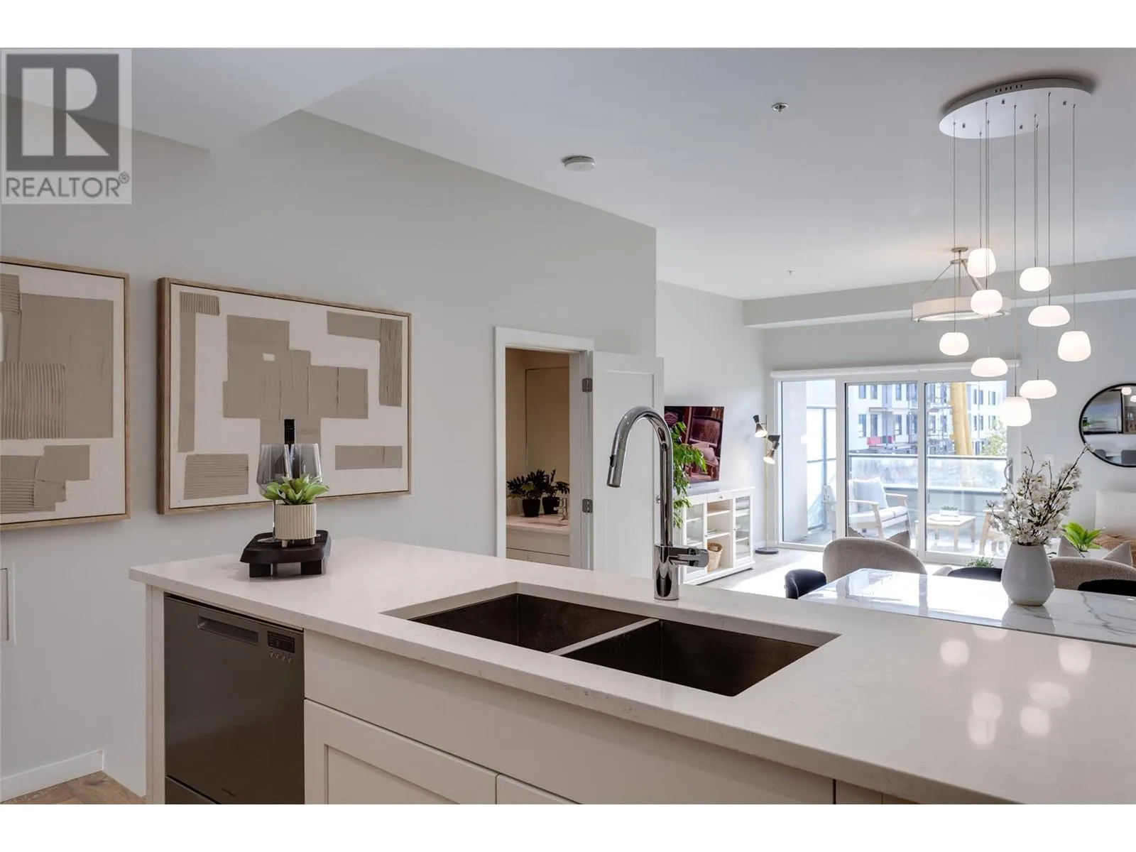 3030 Pandosy Street Unit# 307