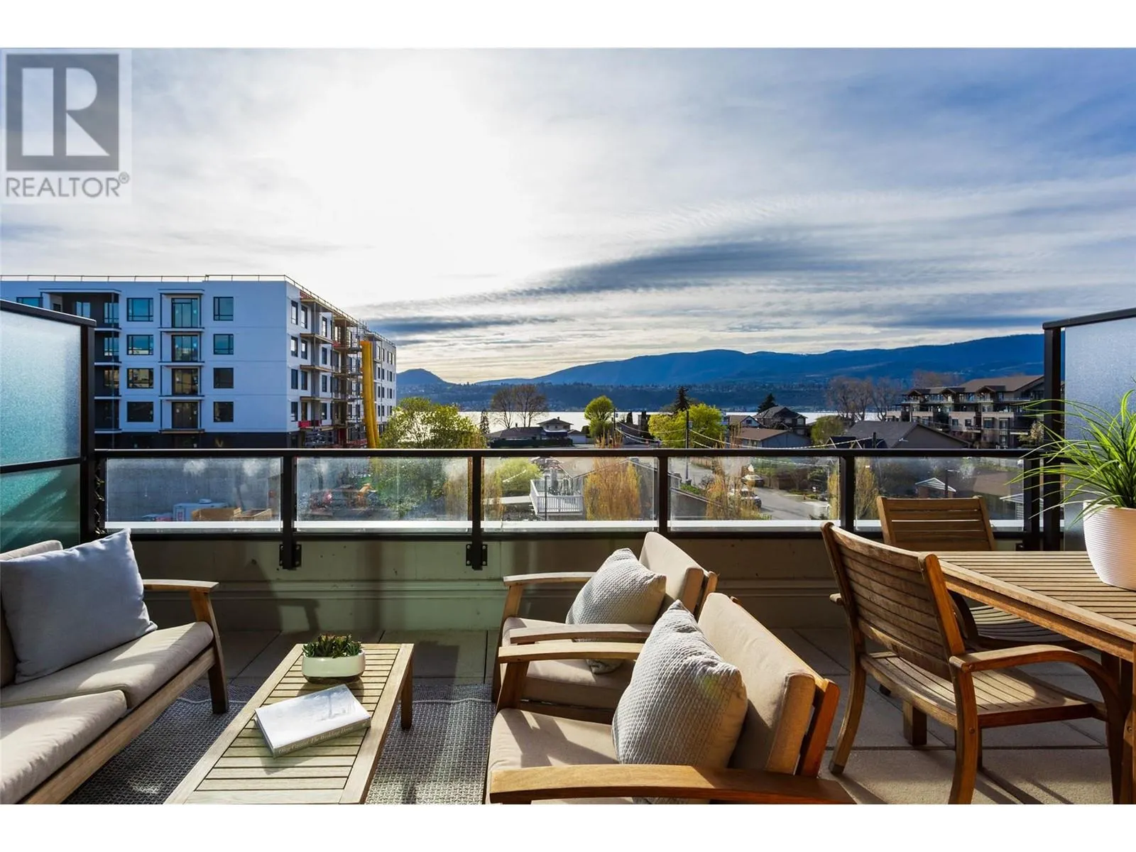 3030 Pandosy Street Unit# 307