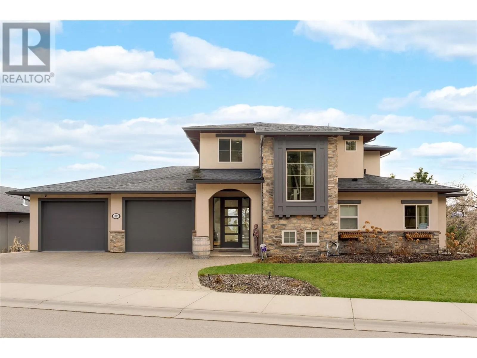 1515 Pinot Noir Drive