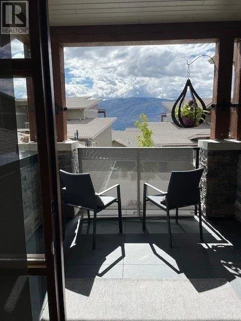 4000 Redstone Crescent NE Unit# 221 Lot# S Lot 32 P