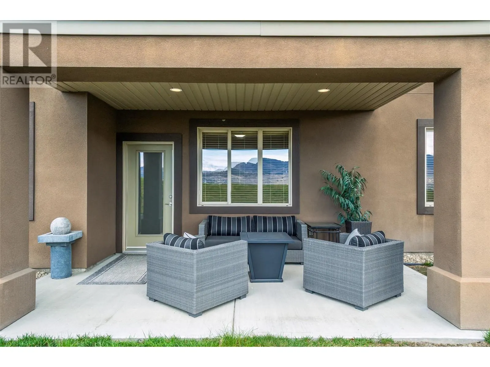 2421 Glacier Court Unit# 12