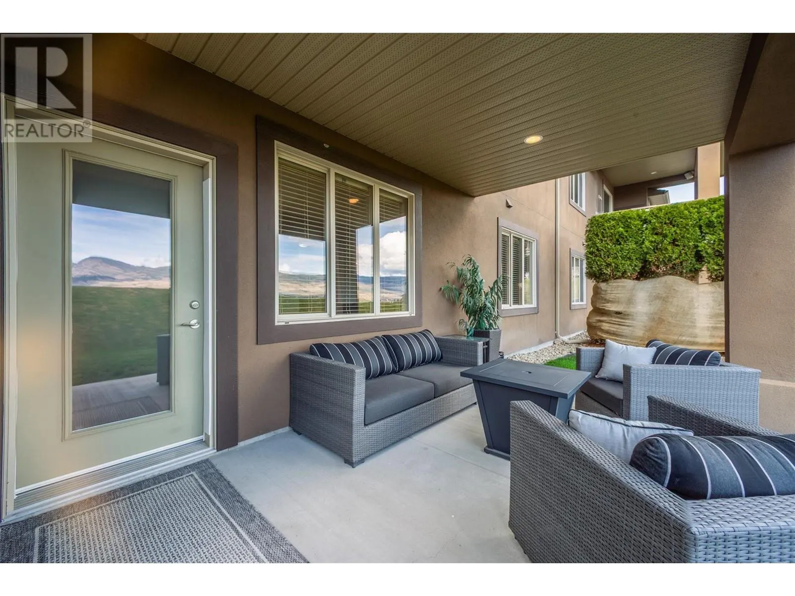 2421 Glacier Court Unit# 12