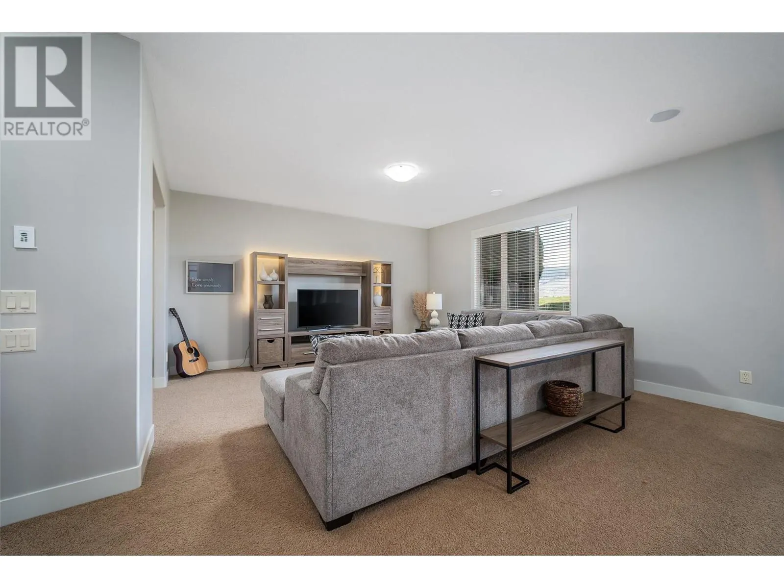 2421 Glacier Court Unit# 12