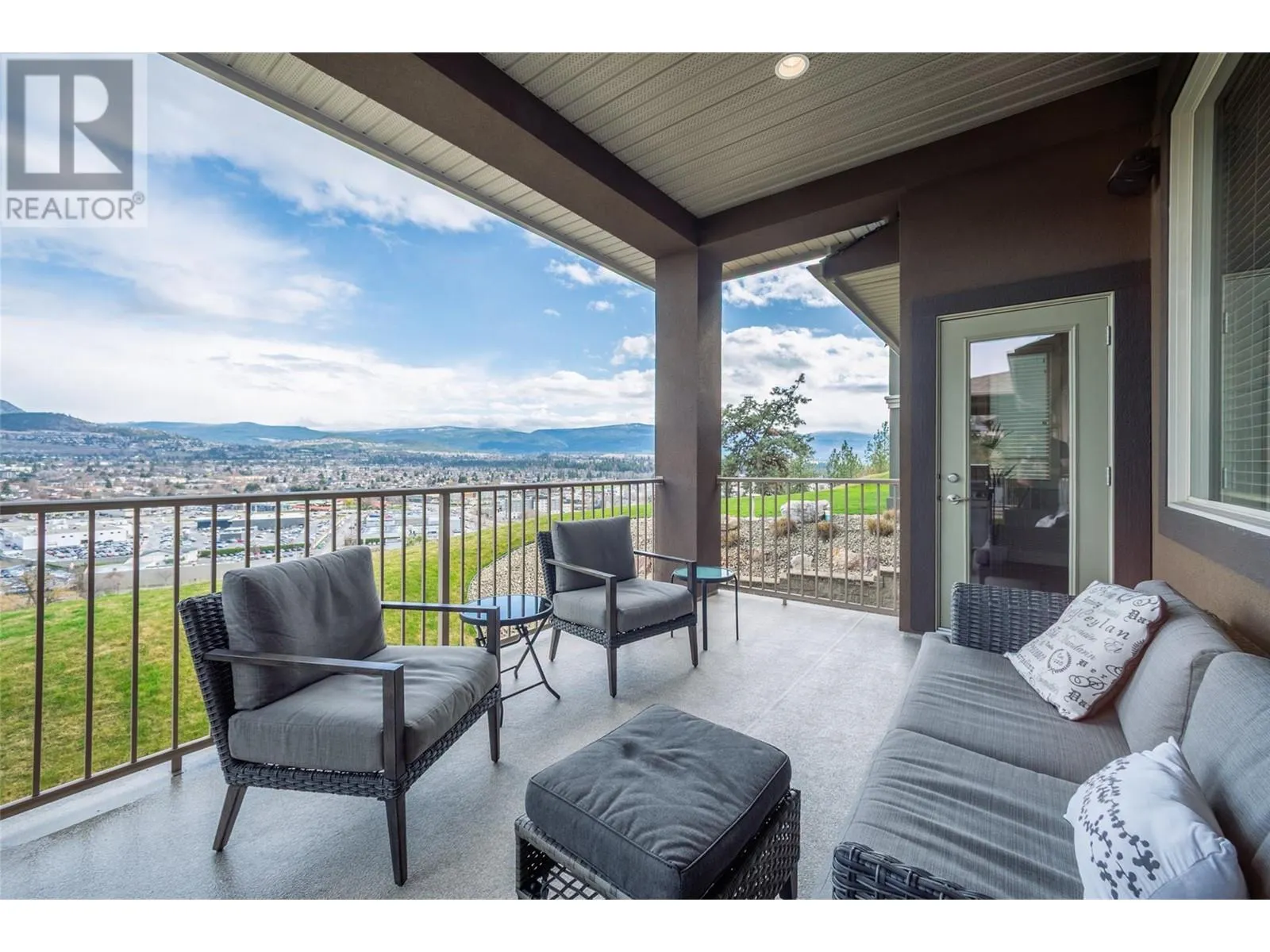 2421 Glacier Court Unit# 12